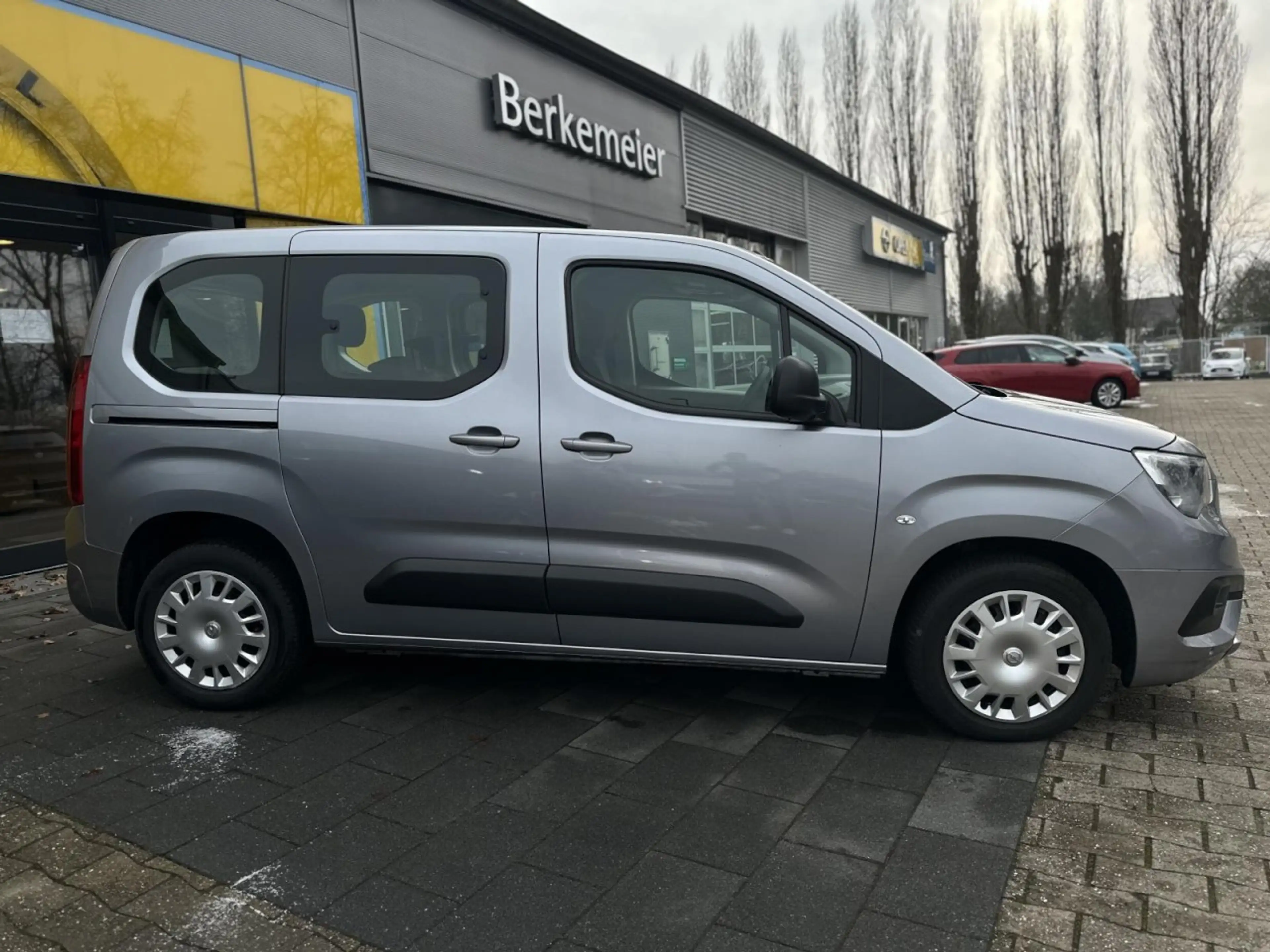 Opel Combo Life Edition **Allwetter/Kamera/Multim** — photo 2