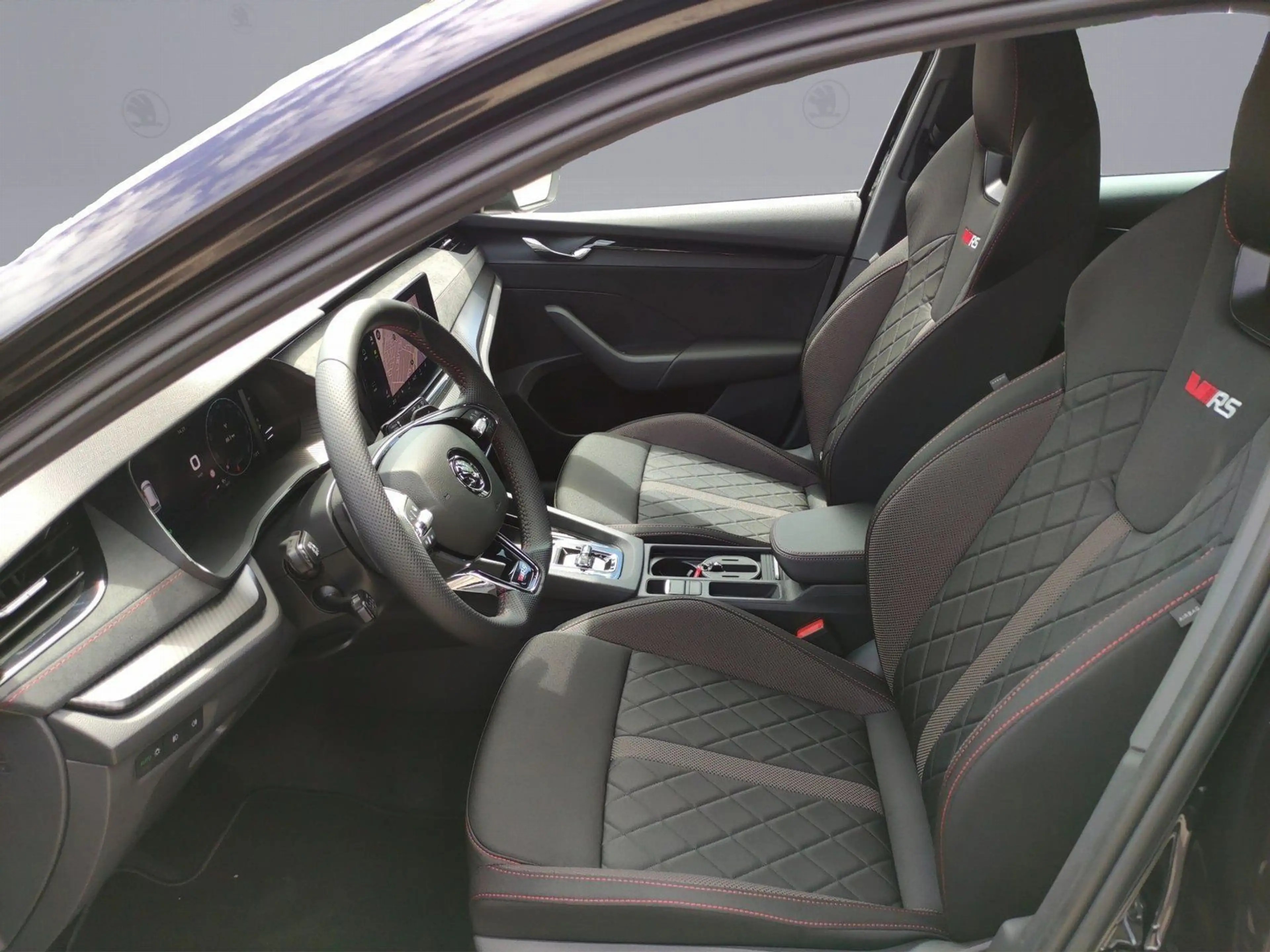 Skoda Octavia Combi RS 2.0 TDI DSG 200PS NAVI ACC LED — photo 7