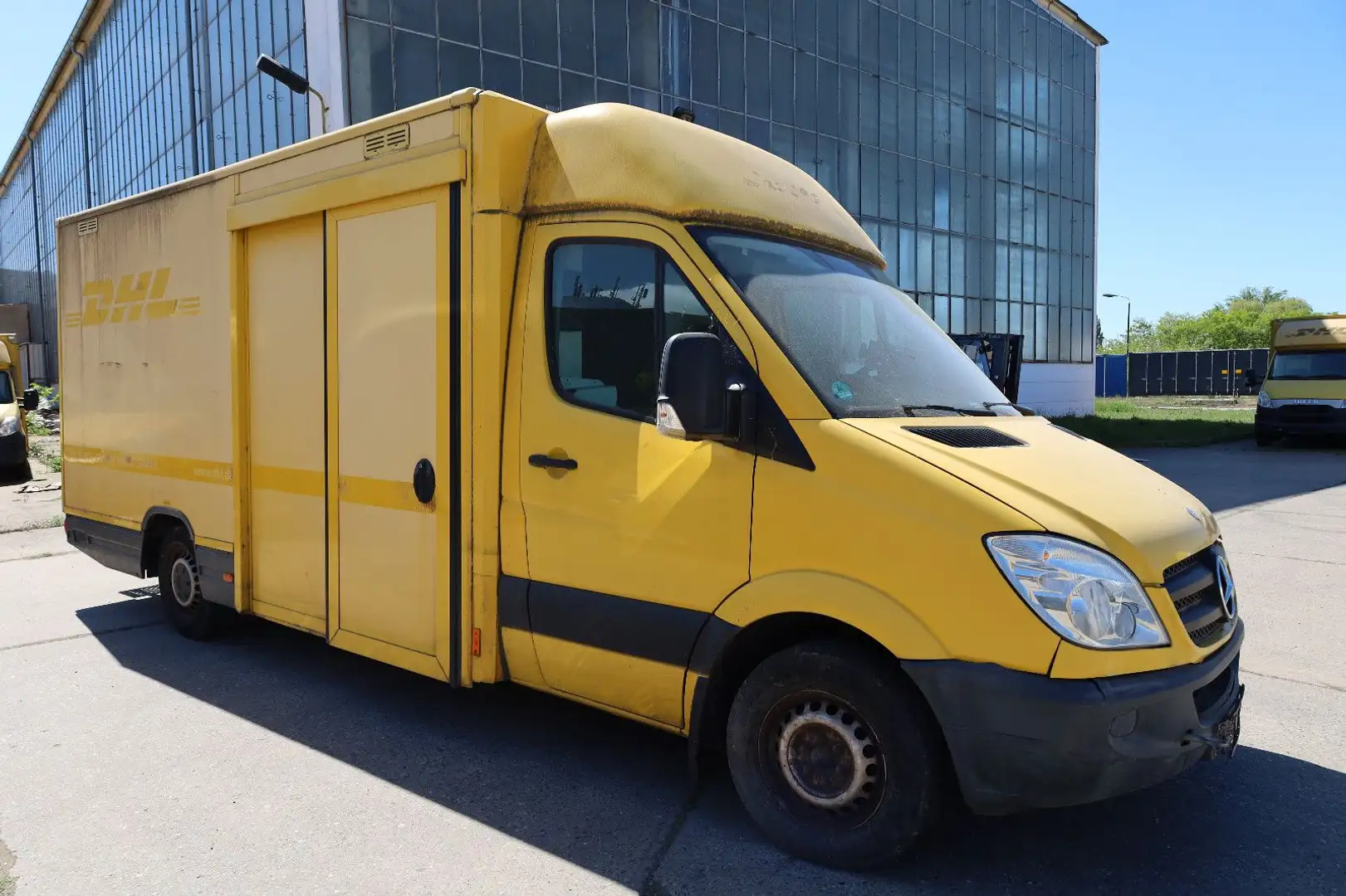 Mercedes-Benz Sprinter/ Koffer/Regalsystem/Motorschaden Jaune - 1