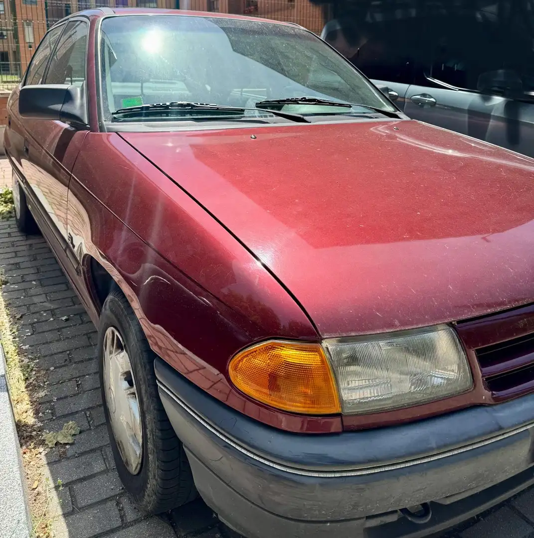 Opel Astra Astra Caravan 2.0i Club Club Rojo - 1