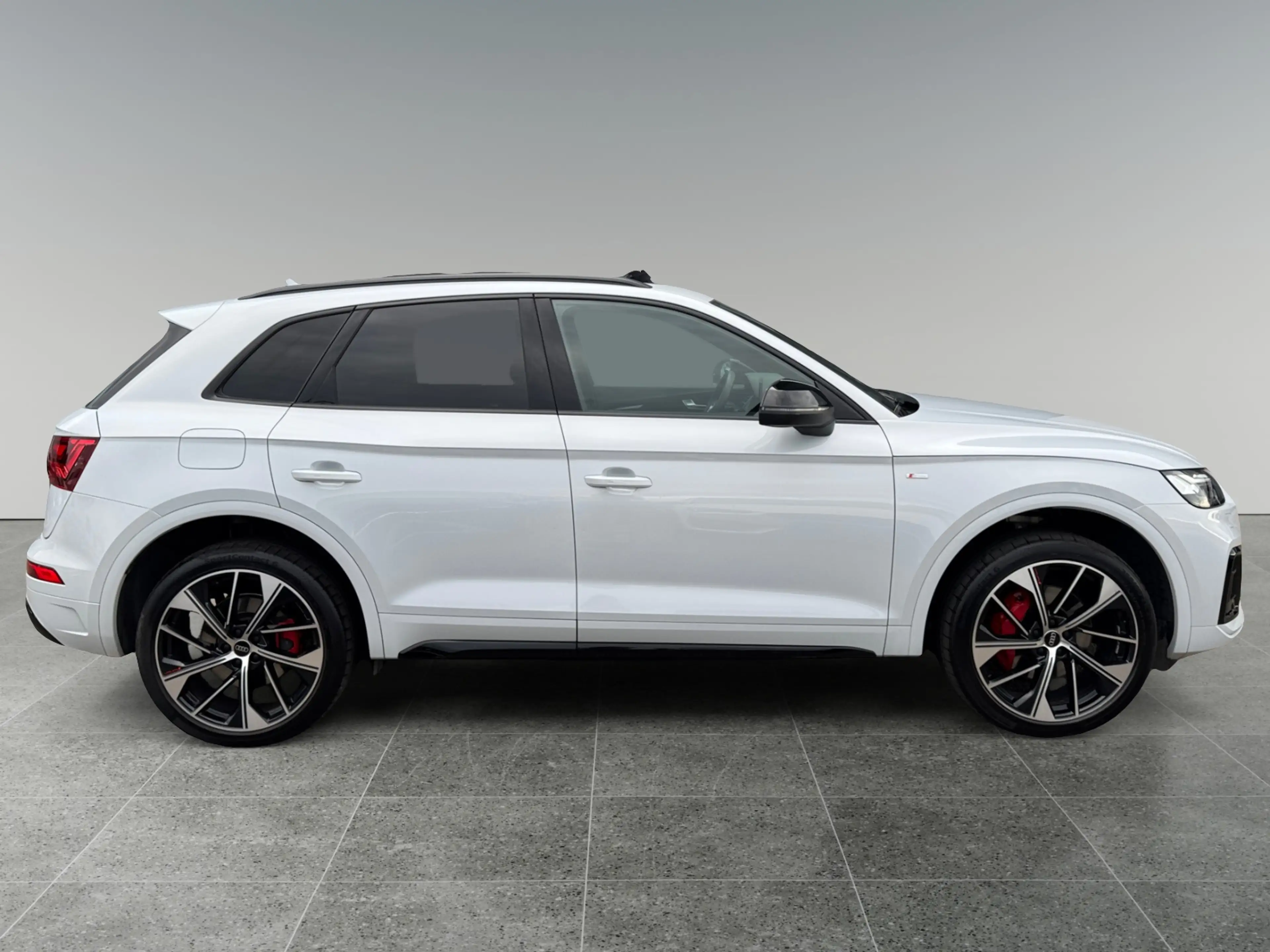 Audi Q5 50 299pk TFSI e S edition Competition Exclusive Kl — photo 8