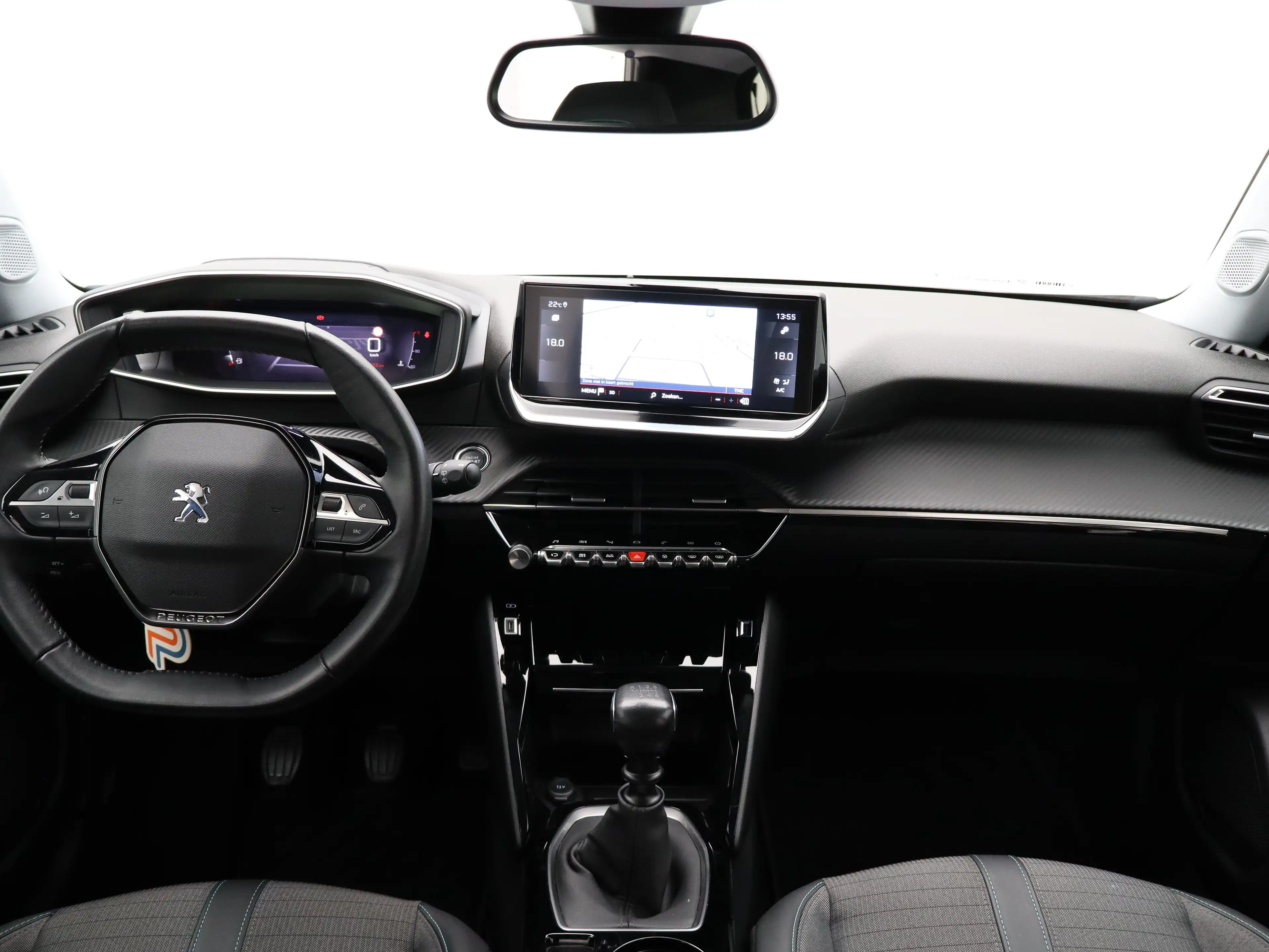 Peugeot 2008 1.2 PureTech Allure Pack | Navi | Cruise | Clima | — photo 37