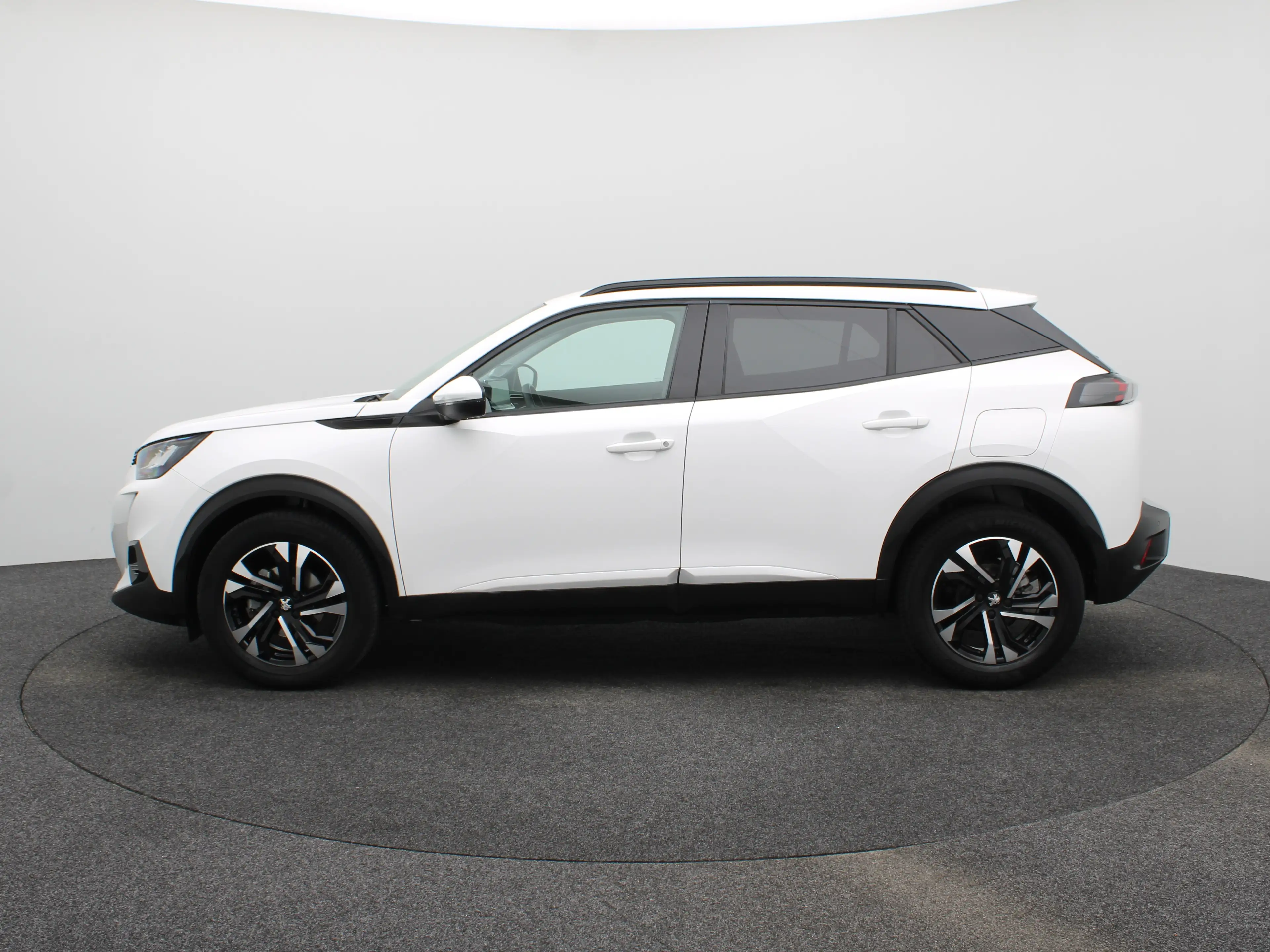 Peugeot 2008 1.2 PureTech Allure Pack | Navi | Cruise | Clima | — photo 13