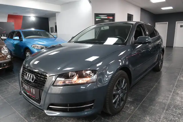 Audi A3 Sportback 1.4 TFSI Attraction*Shz*Tepo*1Hand*