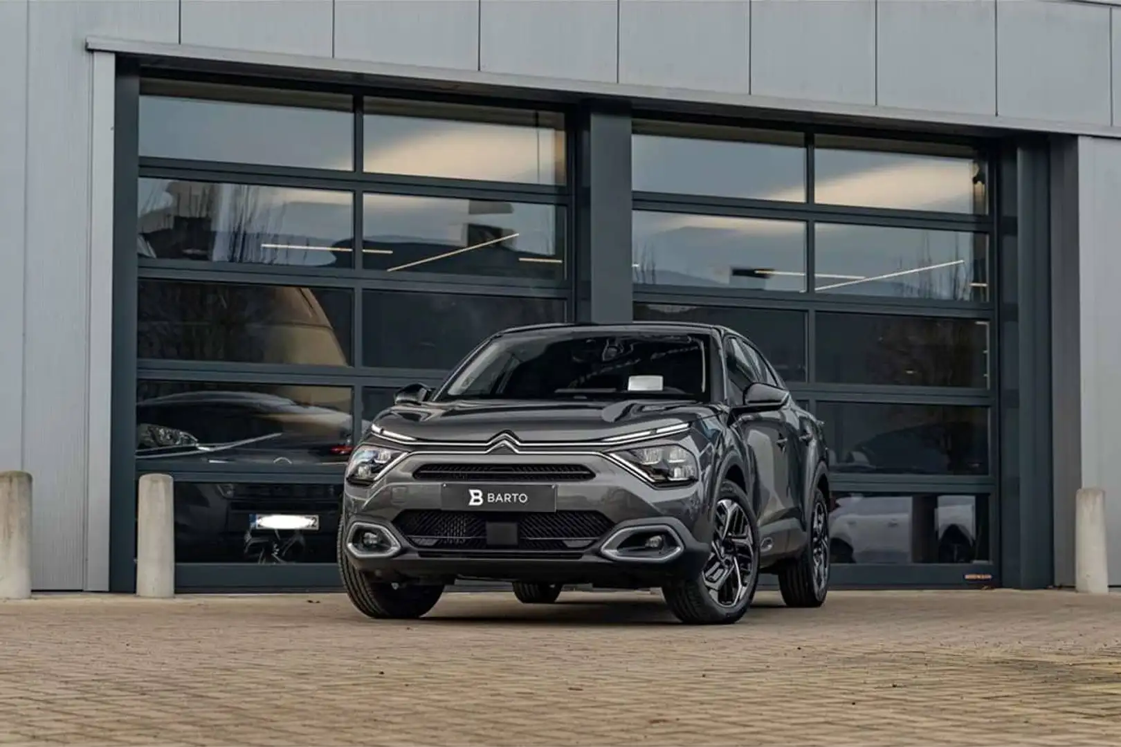 Citroen C4 X 130 PK AT | MAX | Camera | Adapt. Cruisctrl. | ... Grijs - 1