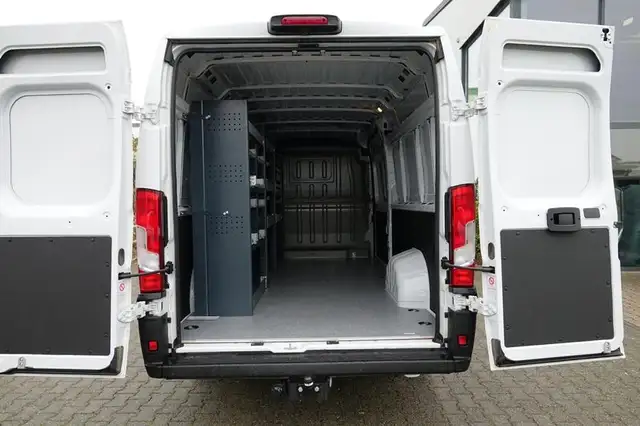 Opel Movano 35 L4H2 180PS AT AHK/Regalsystem/AppleCar