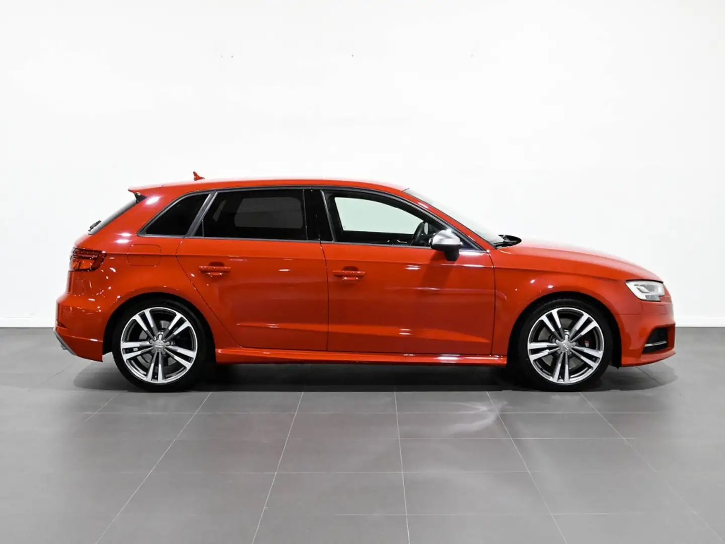 Audi S3 Sportback 2.0 TFSI S tronic quattro 228kW Rojo - 2