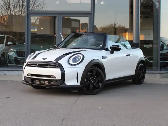 MINI Cooper Cabrio / CAM / CARPLAY / HARMAN-KARDON / PDC / KEYLESS