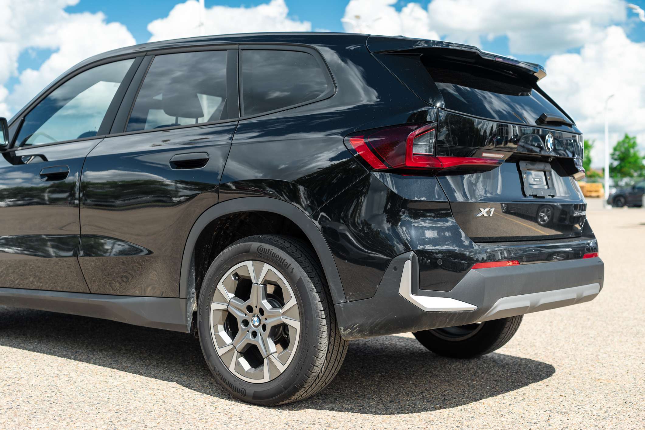 2025 BMW X1 xDrive28i | Premium Essential, Heated Seats, Carpl thumb 16