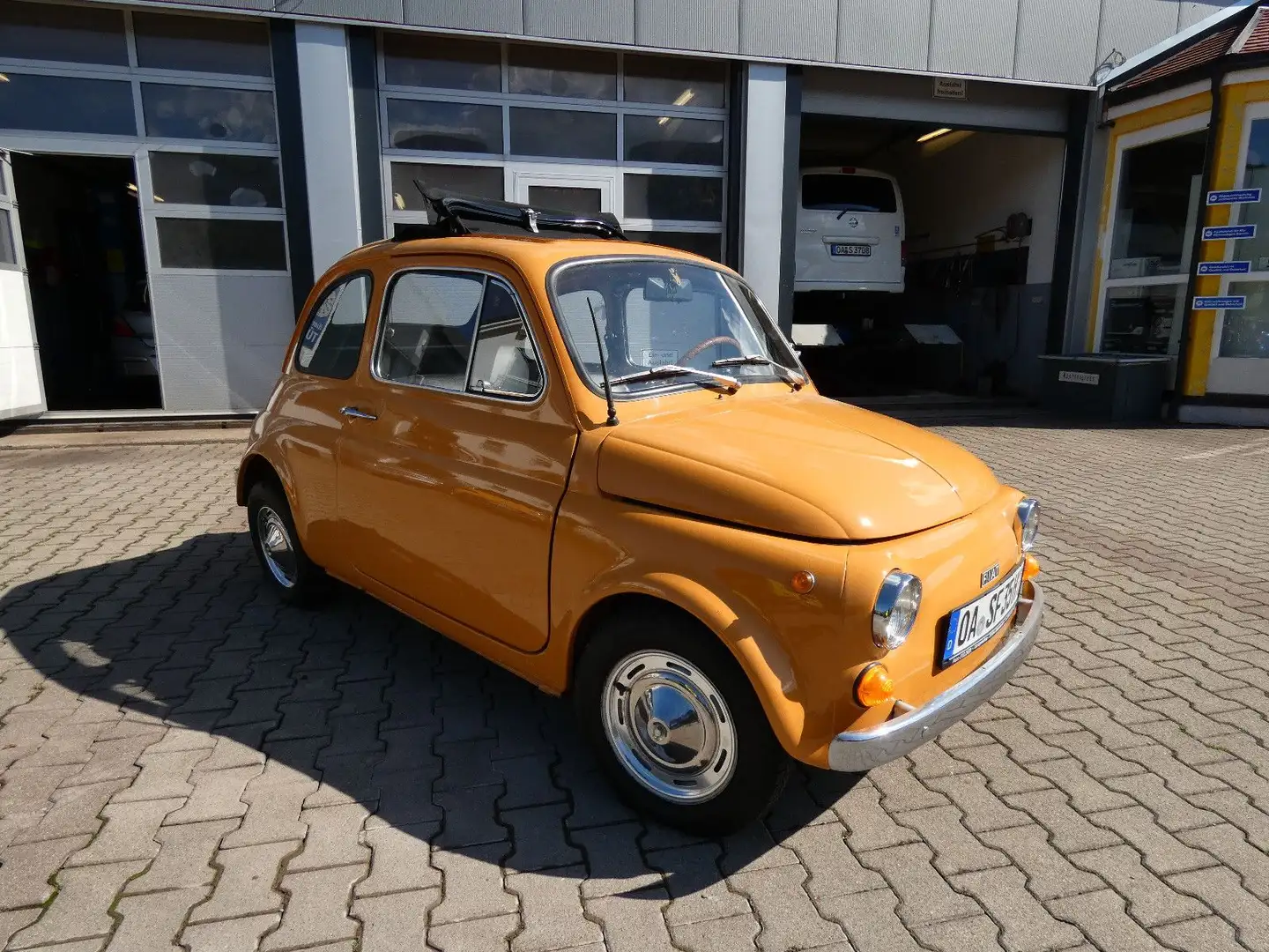 Fiat 500 Cinquecento, Faltdach, Restauriert, H-Zul. Gelb - 1