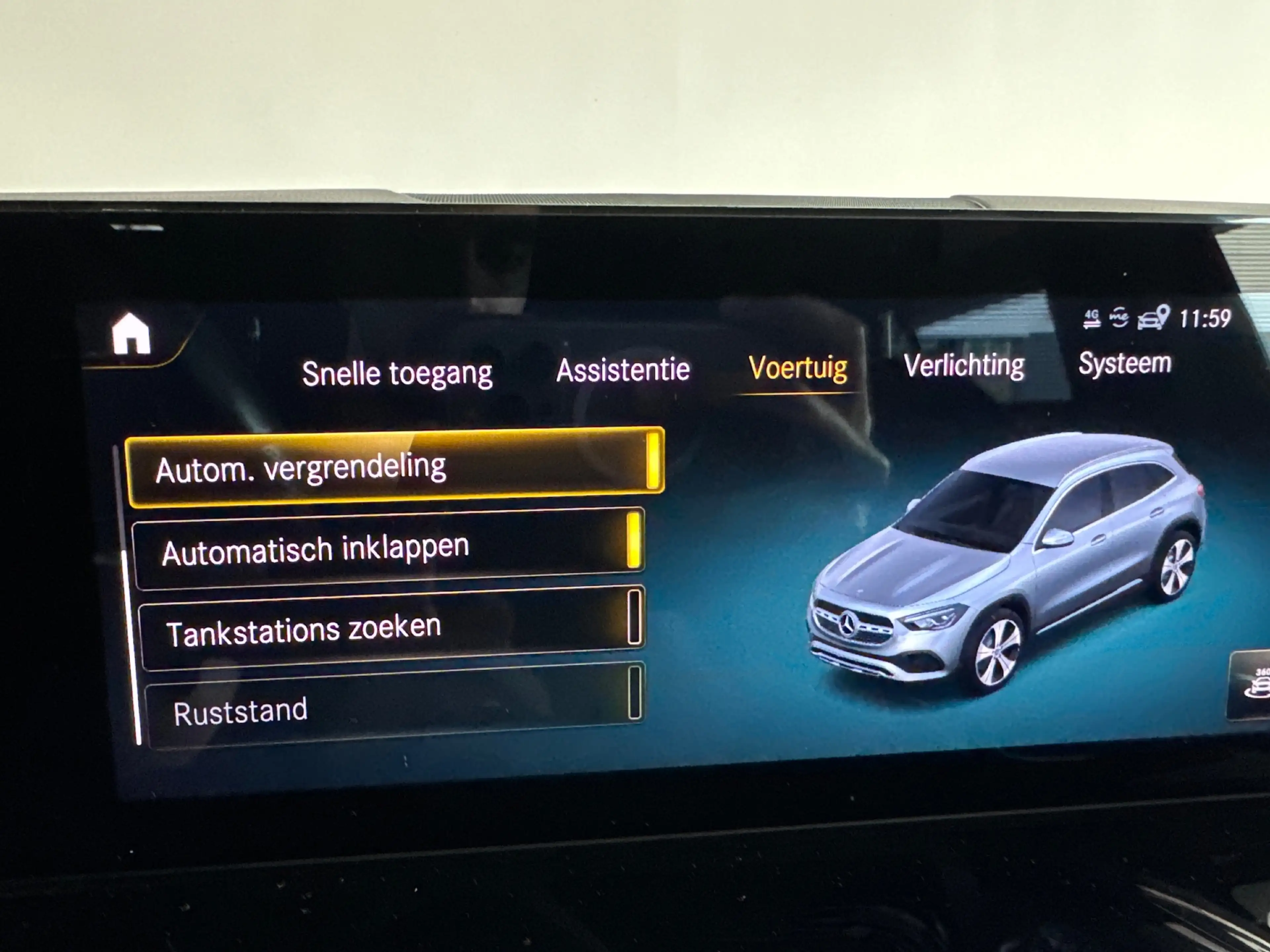Mercedes-Benz GLA 250 4MATIC AMG Line Pano|ACC|Camera|Dodehoek — photo 25
