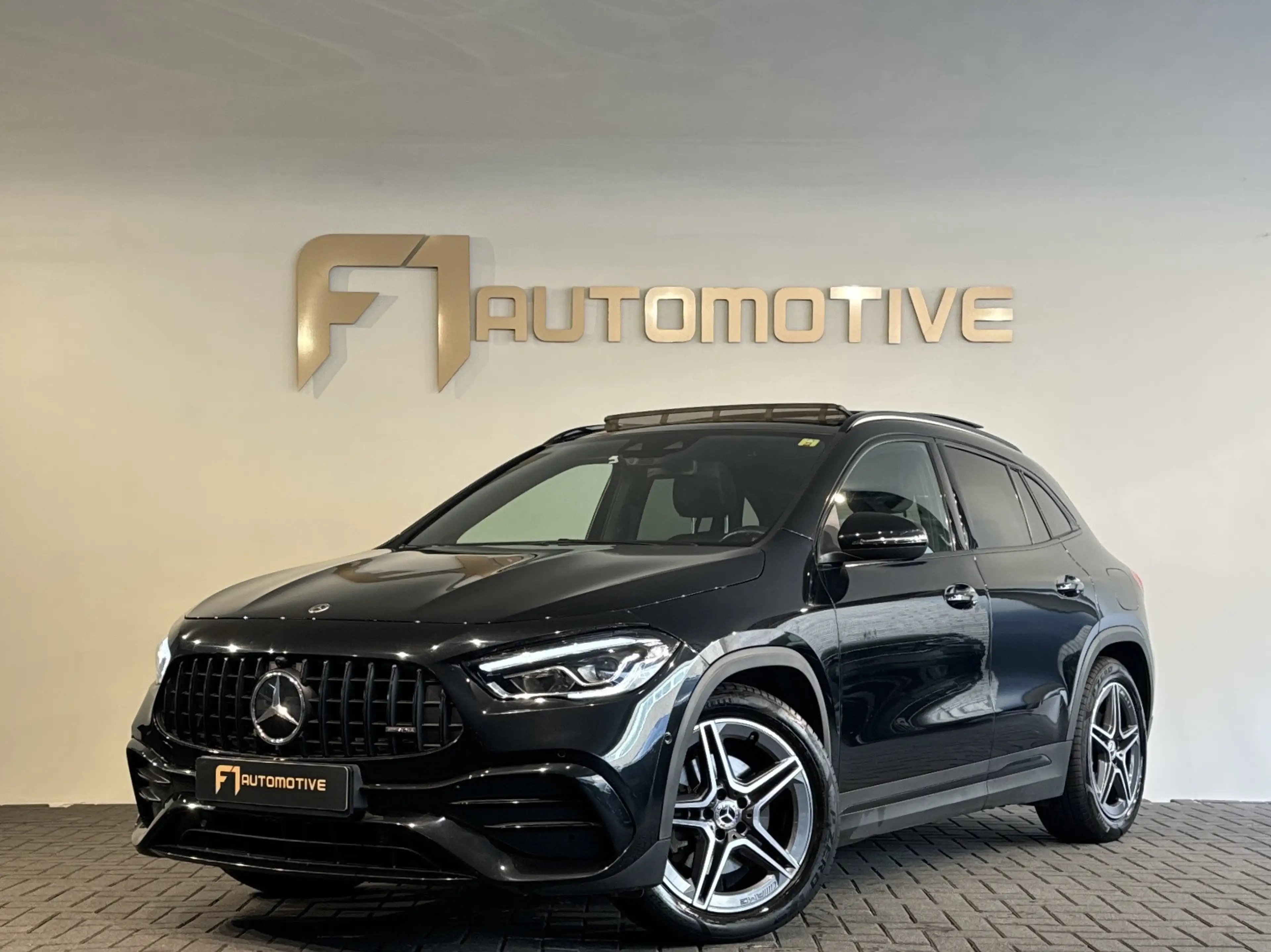 Mercedes-Benz GLA 250 4MATIC AMG Line Pano|ACC|Camera|Dodehoek