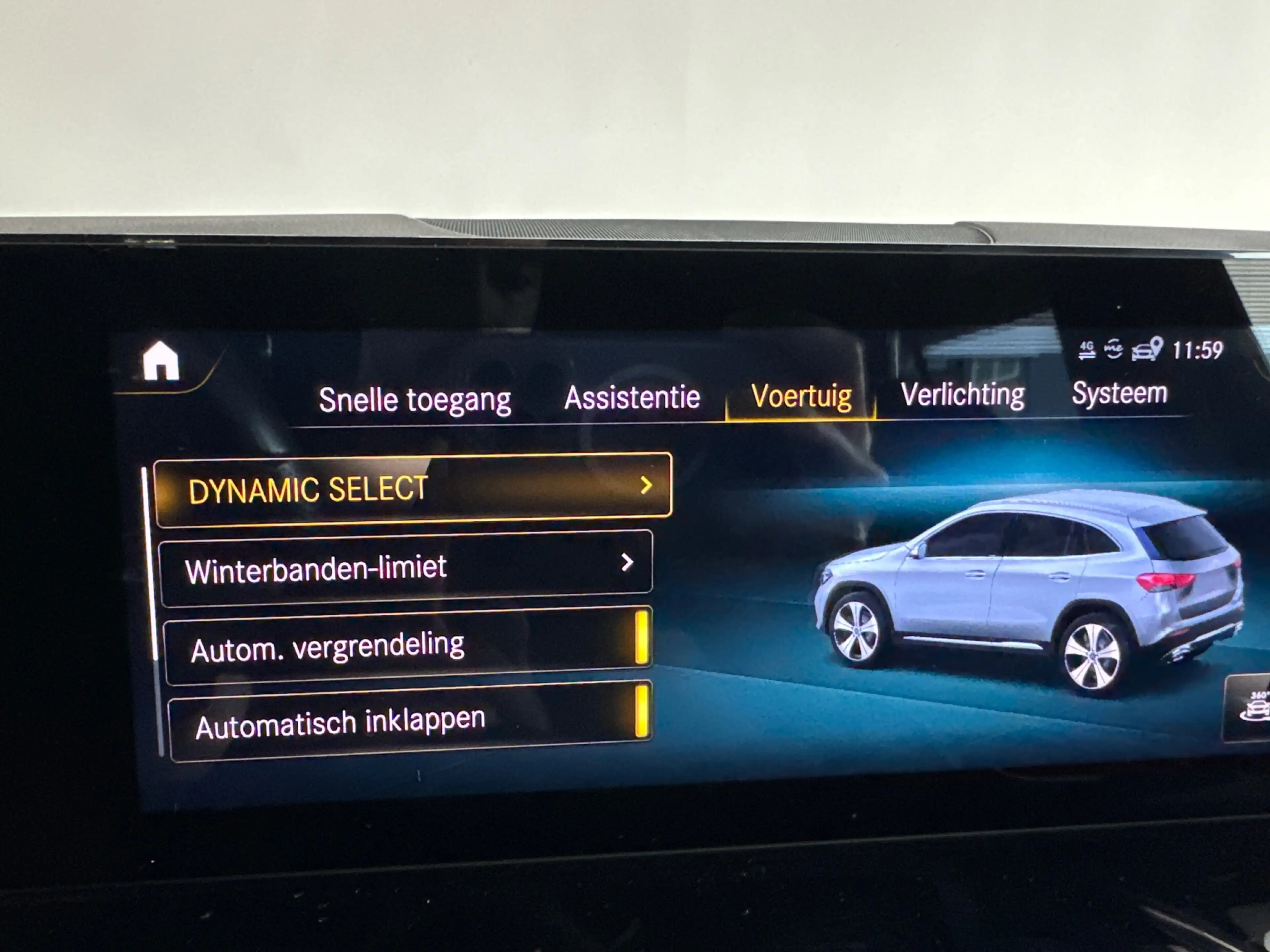 Mercedes-Benz GLA 250 4MATIC AMG Line Pano|ACC|Camera|Dodehoek — photo 26