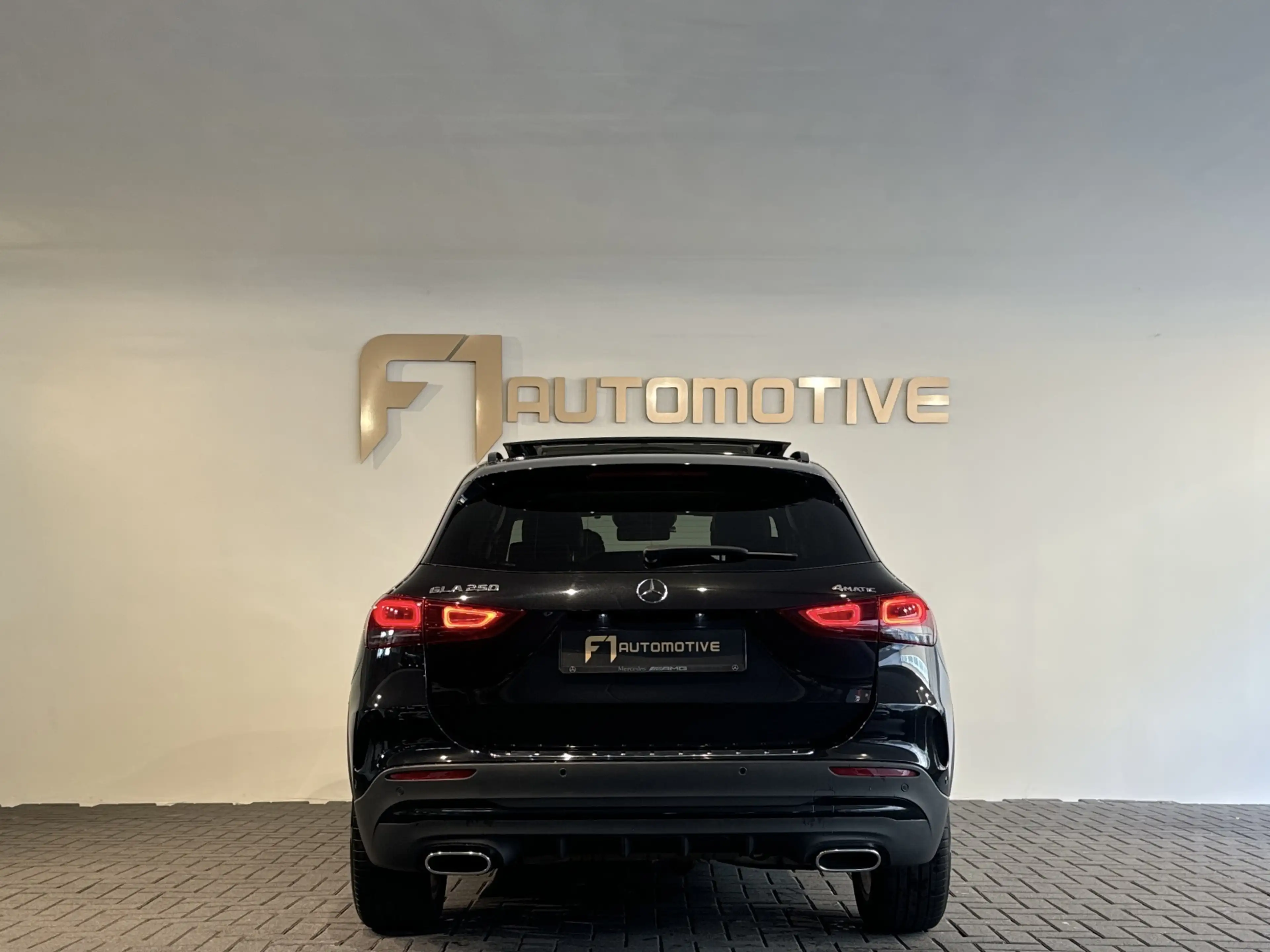 Mercedes-Benz GLA 250 4MATIC AMG Line Pano|ACC|Camera|Dodehoek — photo 5