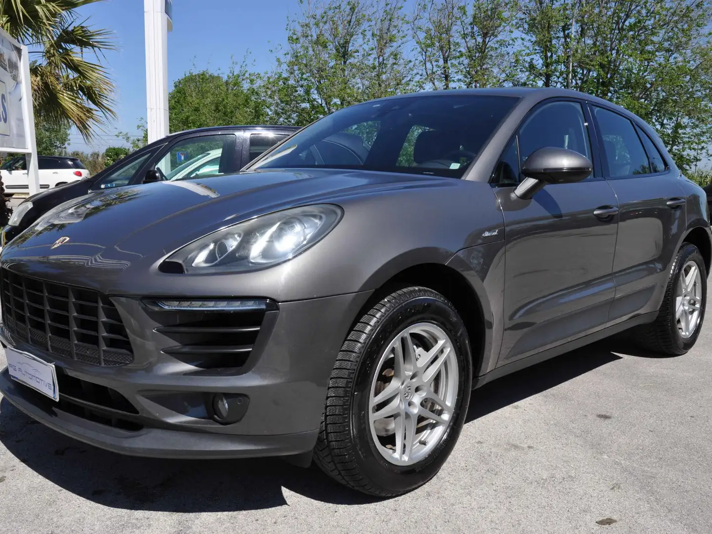 Porsche Macan Macan 3.0d S 250cv PDK Grijs - 1