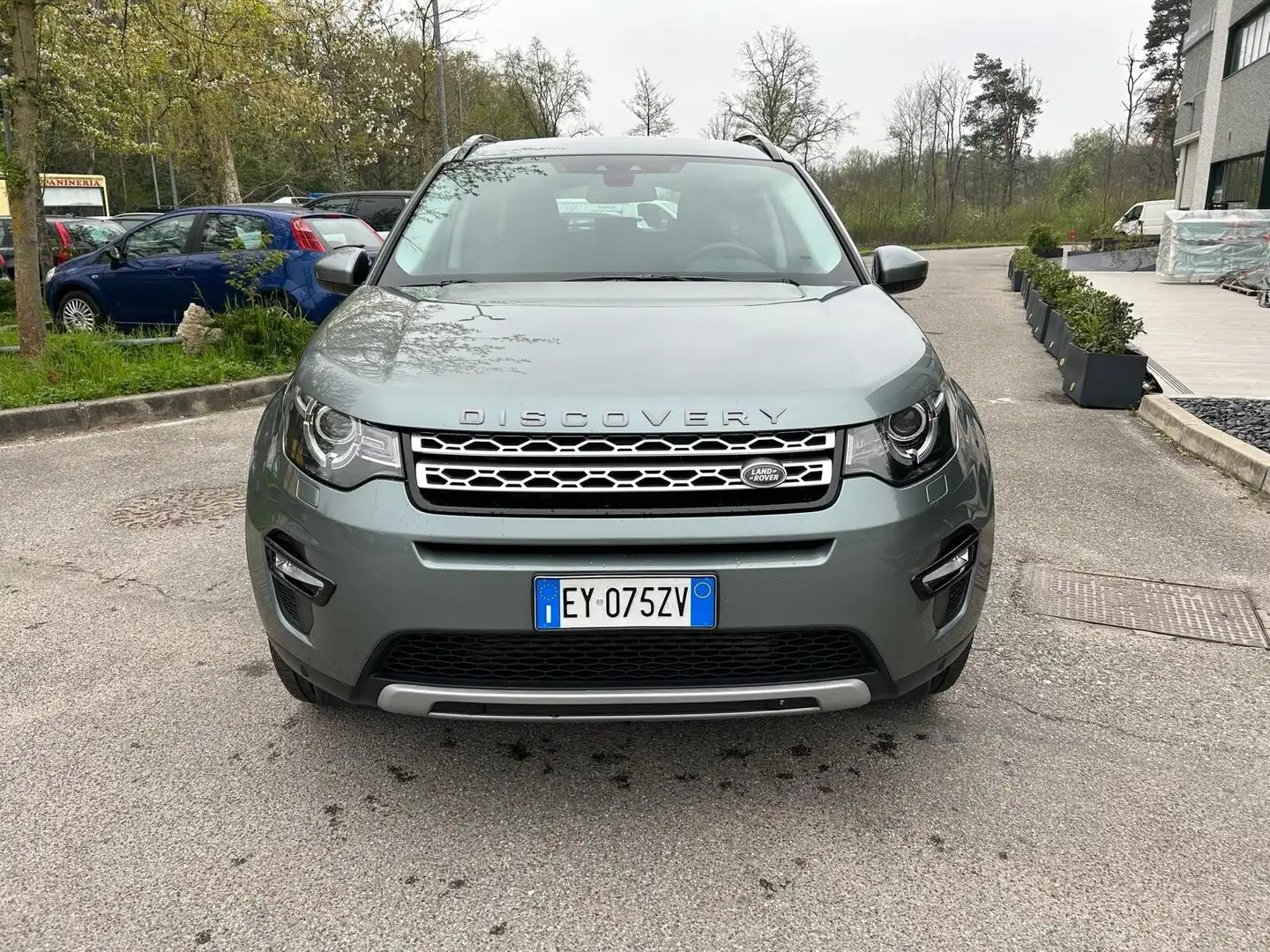 Land Rover Discovery Sport Discovery Sport 2.2 TD4 HSE Zielony - 2