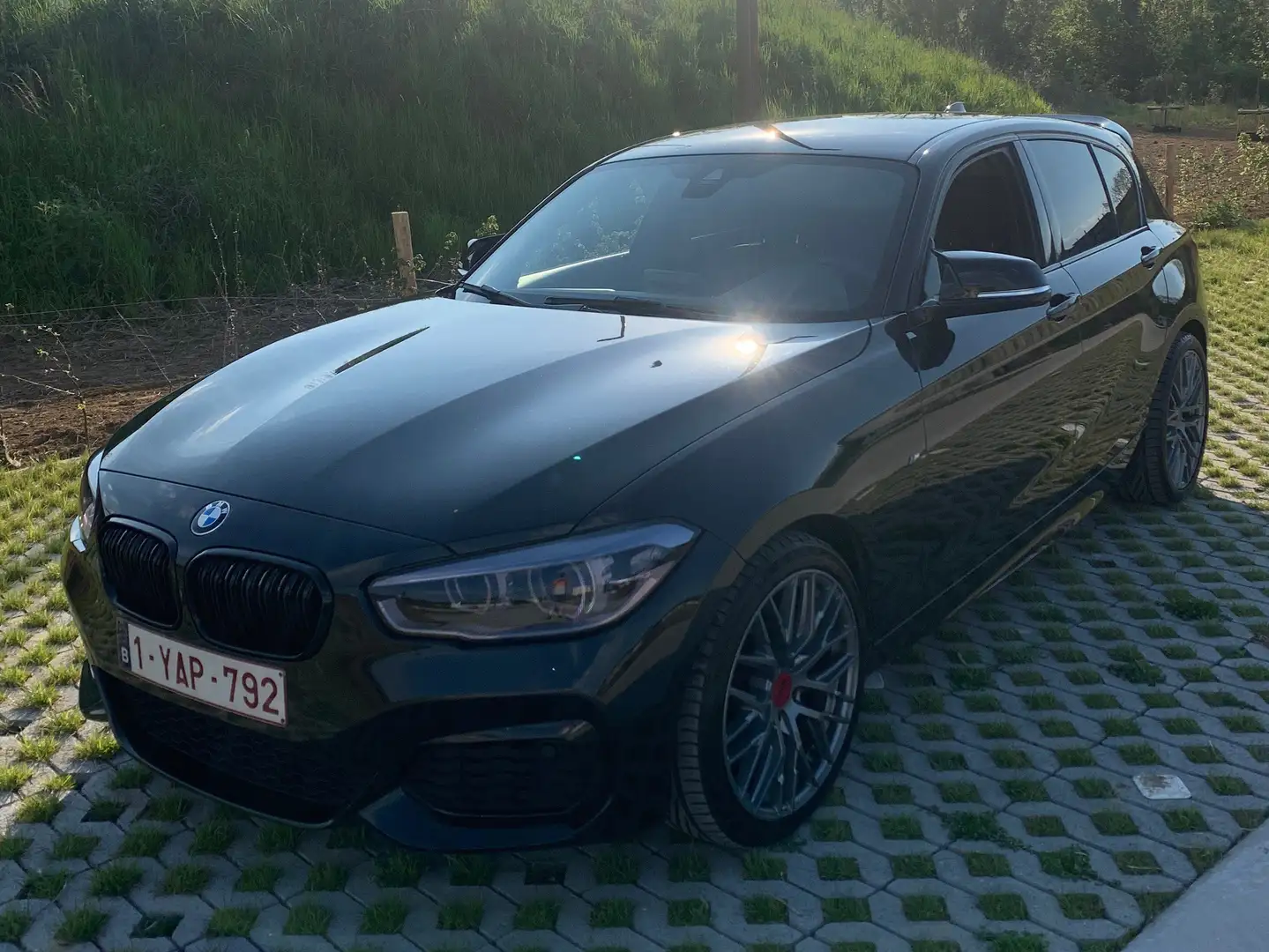 BMW 120 120i Zwart - 2