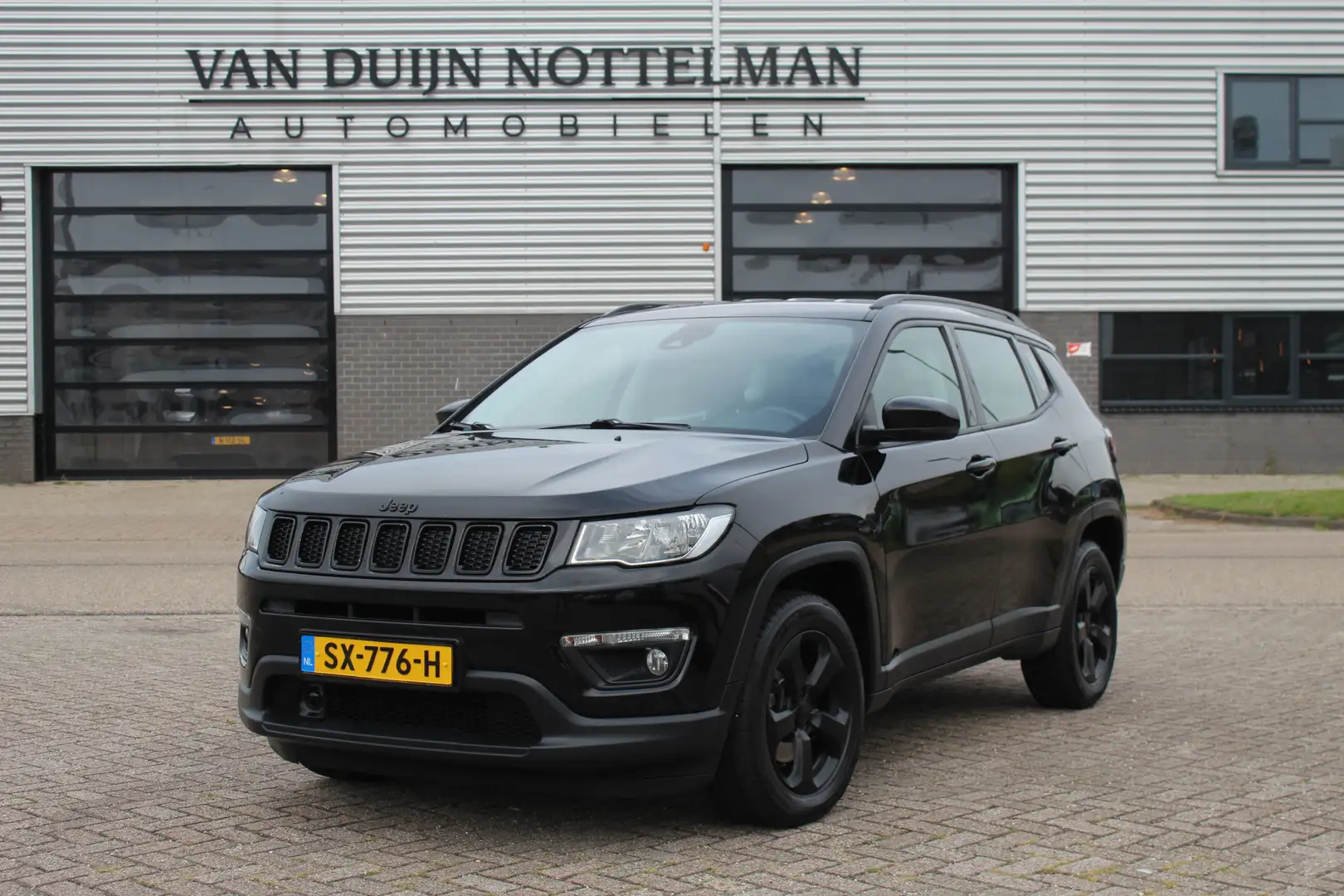 Jeep Compass 1.4 MultiAir Longitude / Trekhaak / N.A.P. Zwart - 1