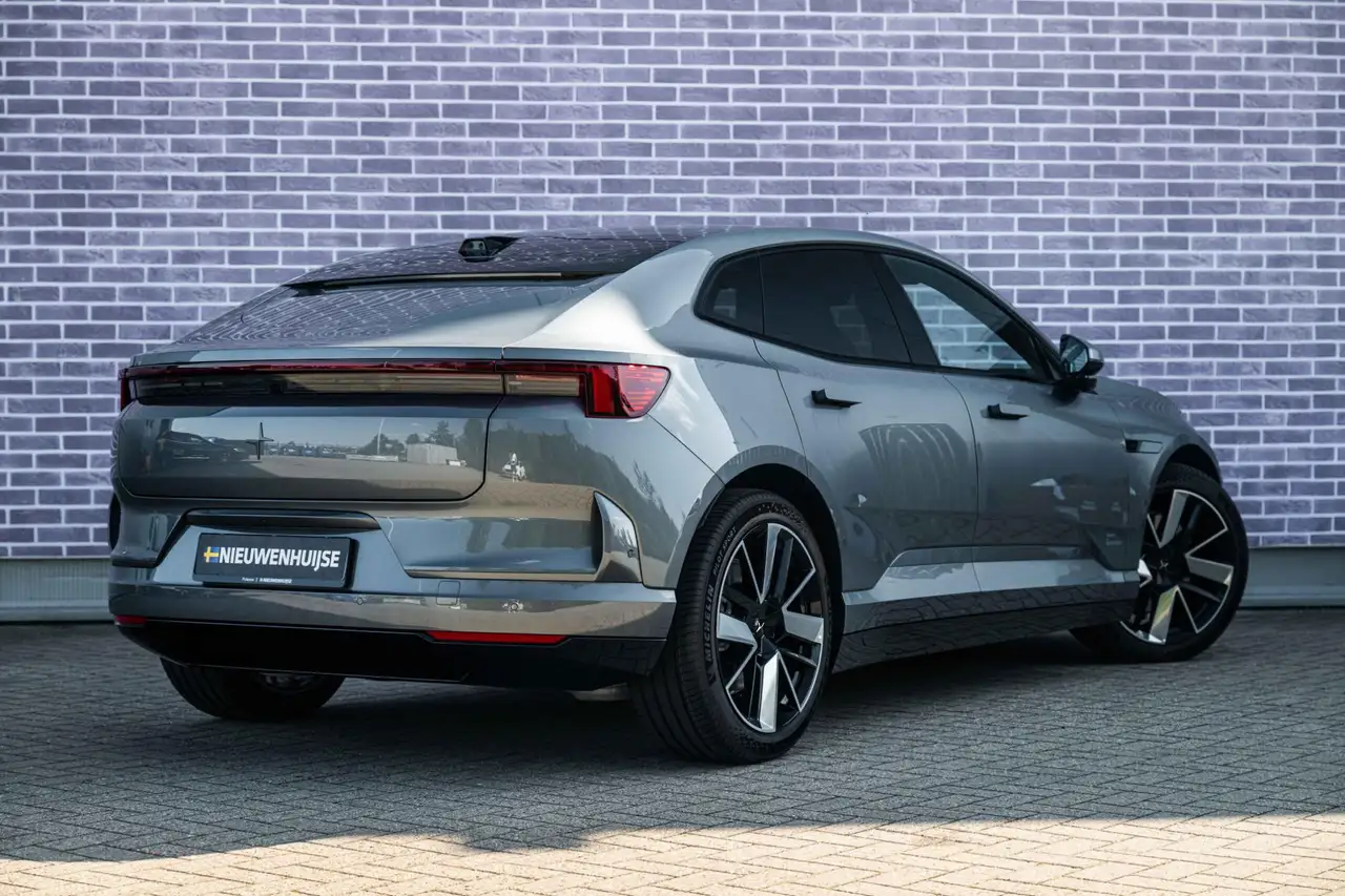Polestar 4 2026