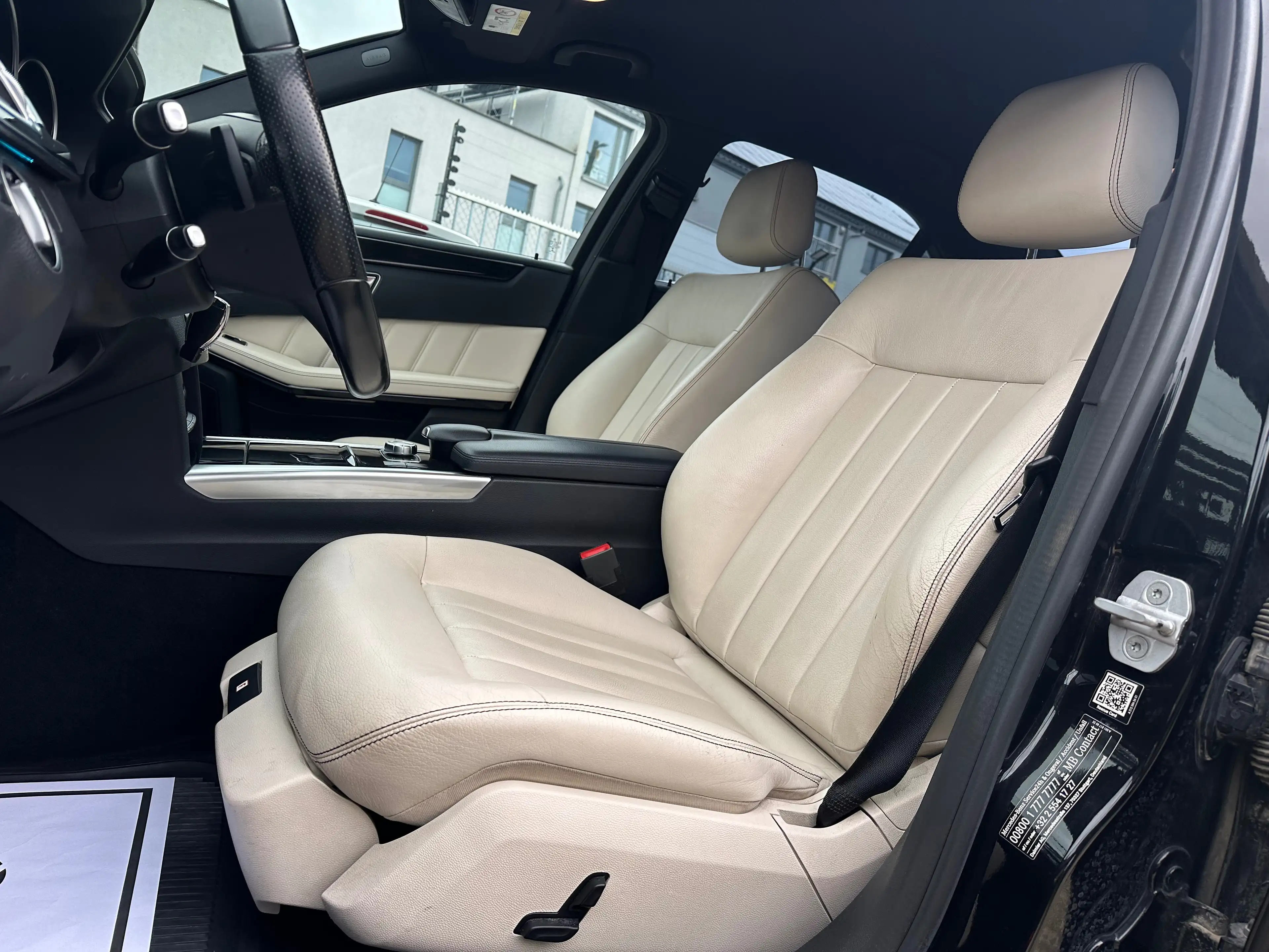 Mercedes-Benz E 220 E 220 BlueTEC Avantgarde — photo 10