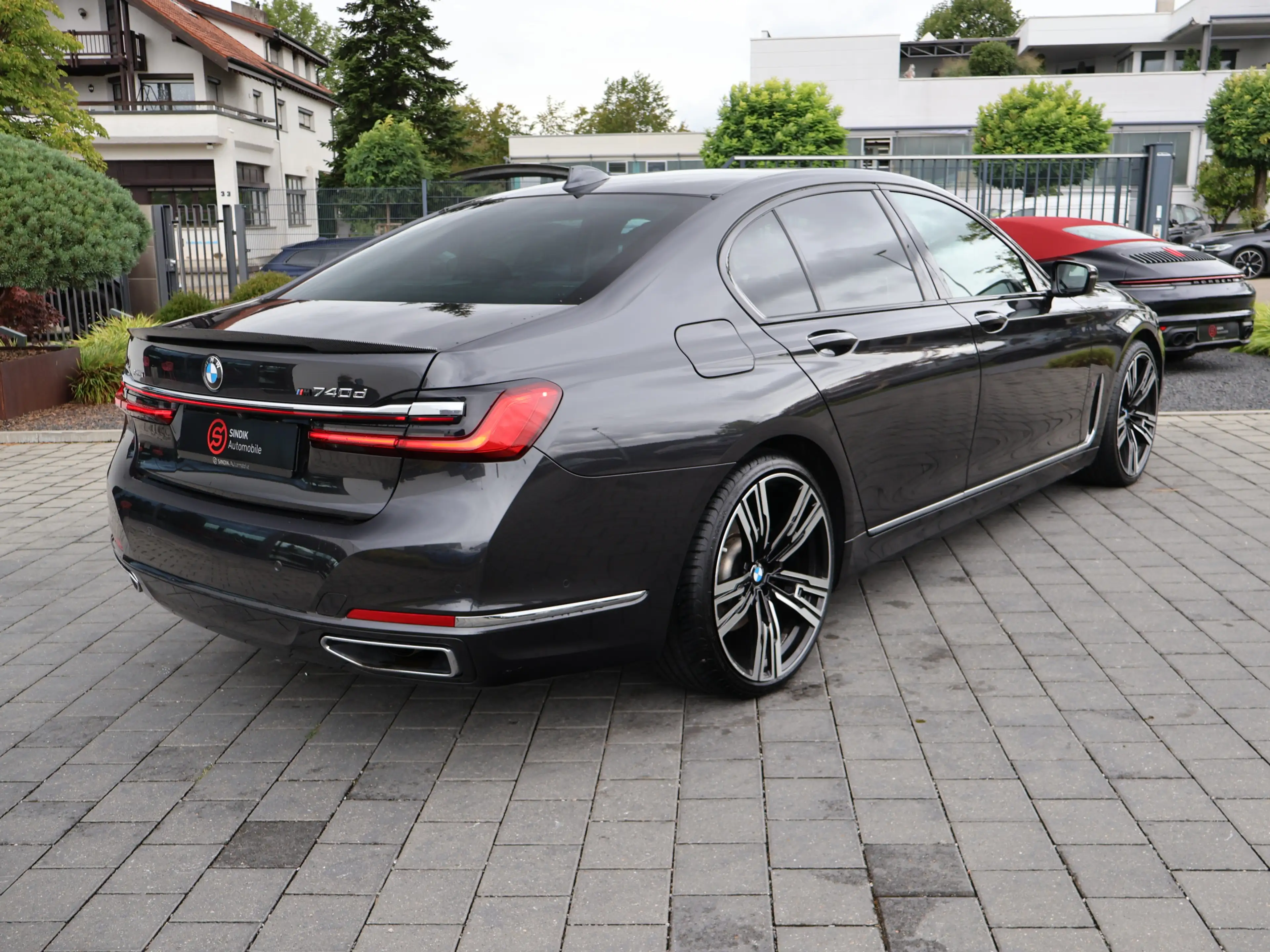 BMW 740 d xDrive ACC-NaviProf.-HeadUp-SoftClose-KeyG — photo 9