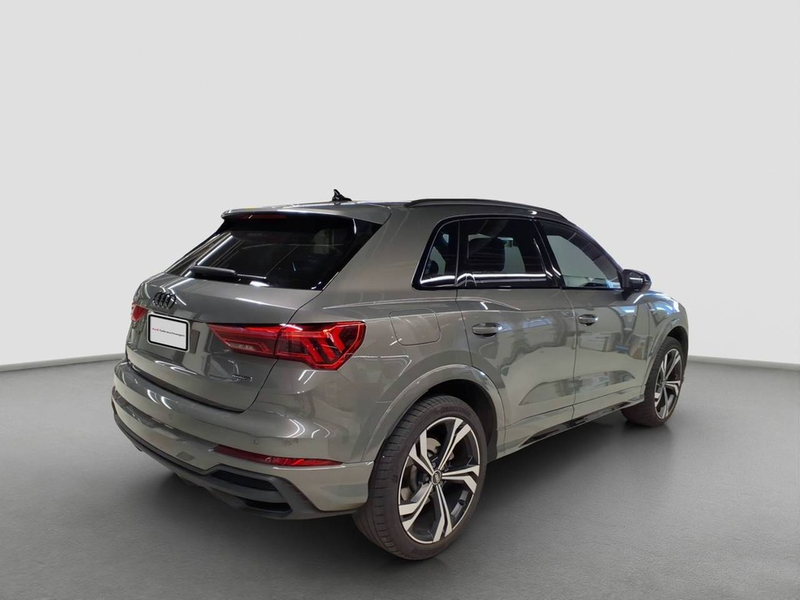 Audi Q3 SUV TFSI quattro 180 kW S tronic *AHK*SONOS* — photo 3