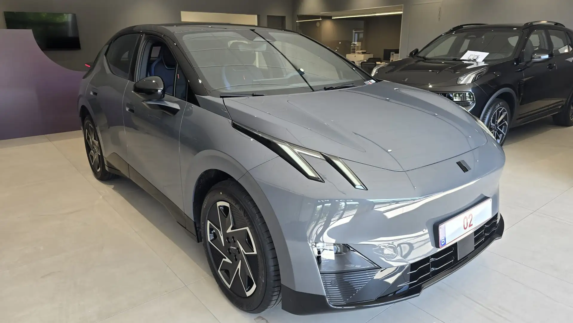 Lynk & Co 02 66 kWh Core Gri - 2