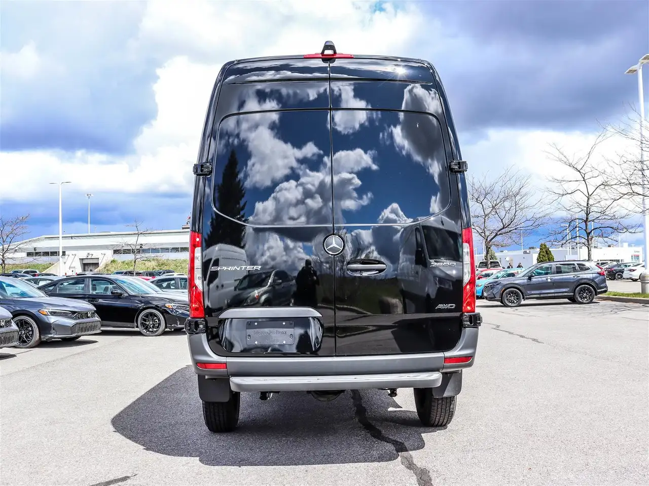 Mercedes-Benz Sprinter снимка Mercedes-Benz Sprinter
