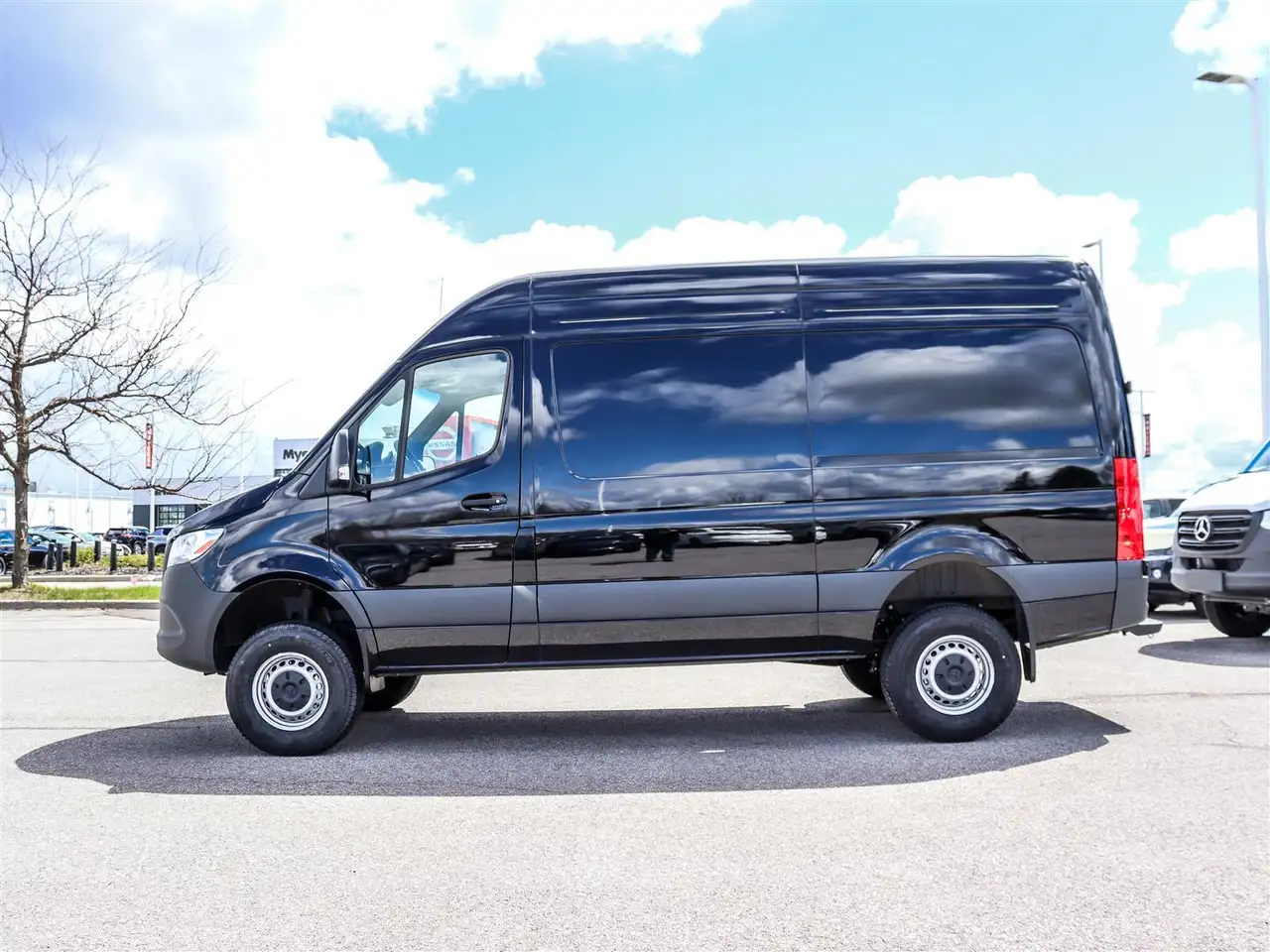 Mercedes-Benz Sprinter снимка Mercedes-Benz Sprinter