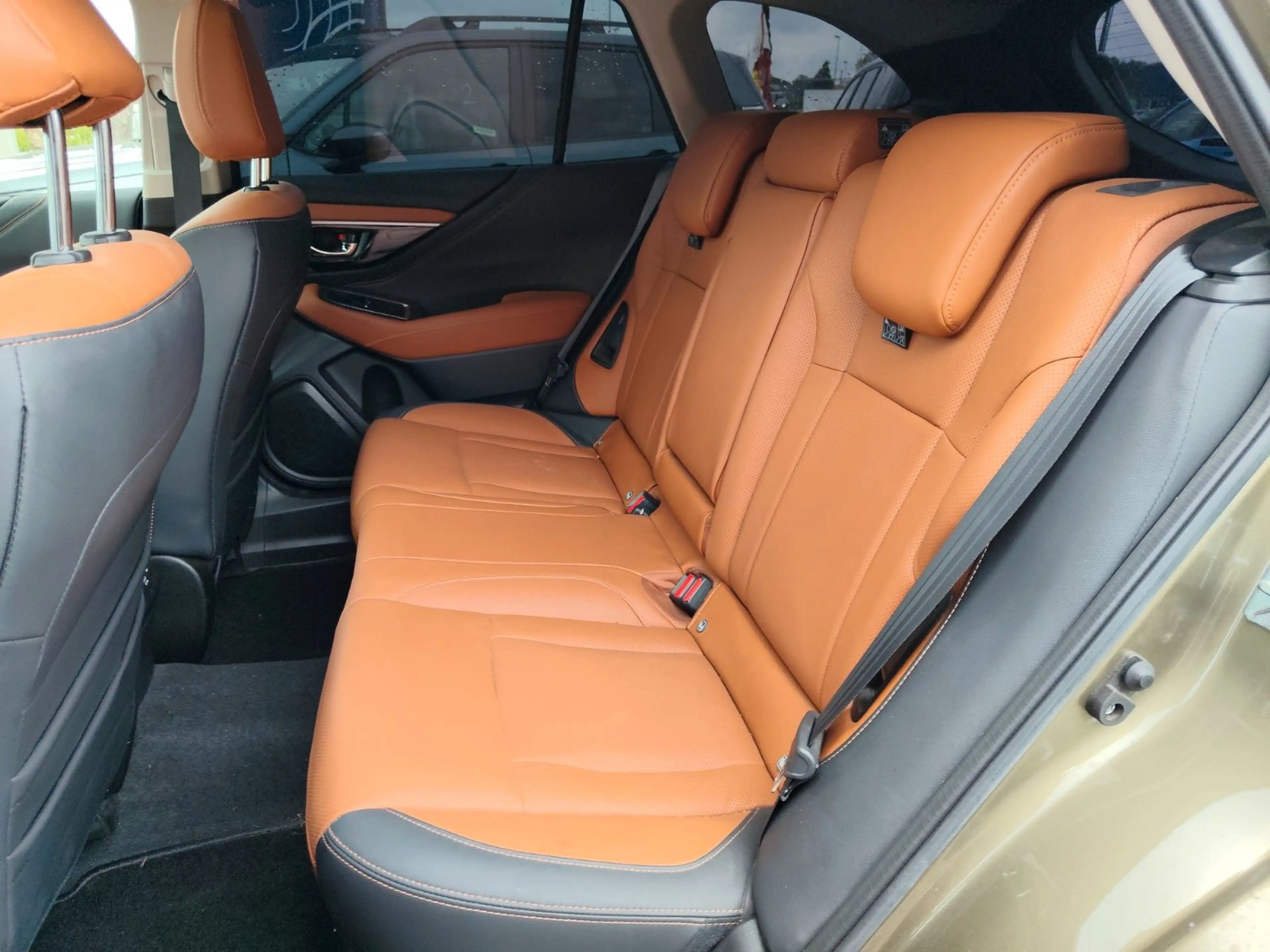 Subaru OUTBACK 2.5i Platinum Lin. Standheizung / Leder — photo 11