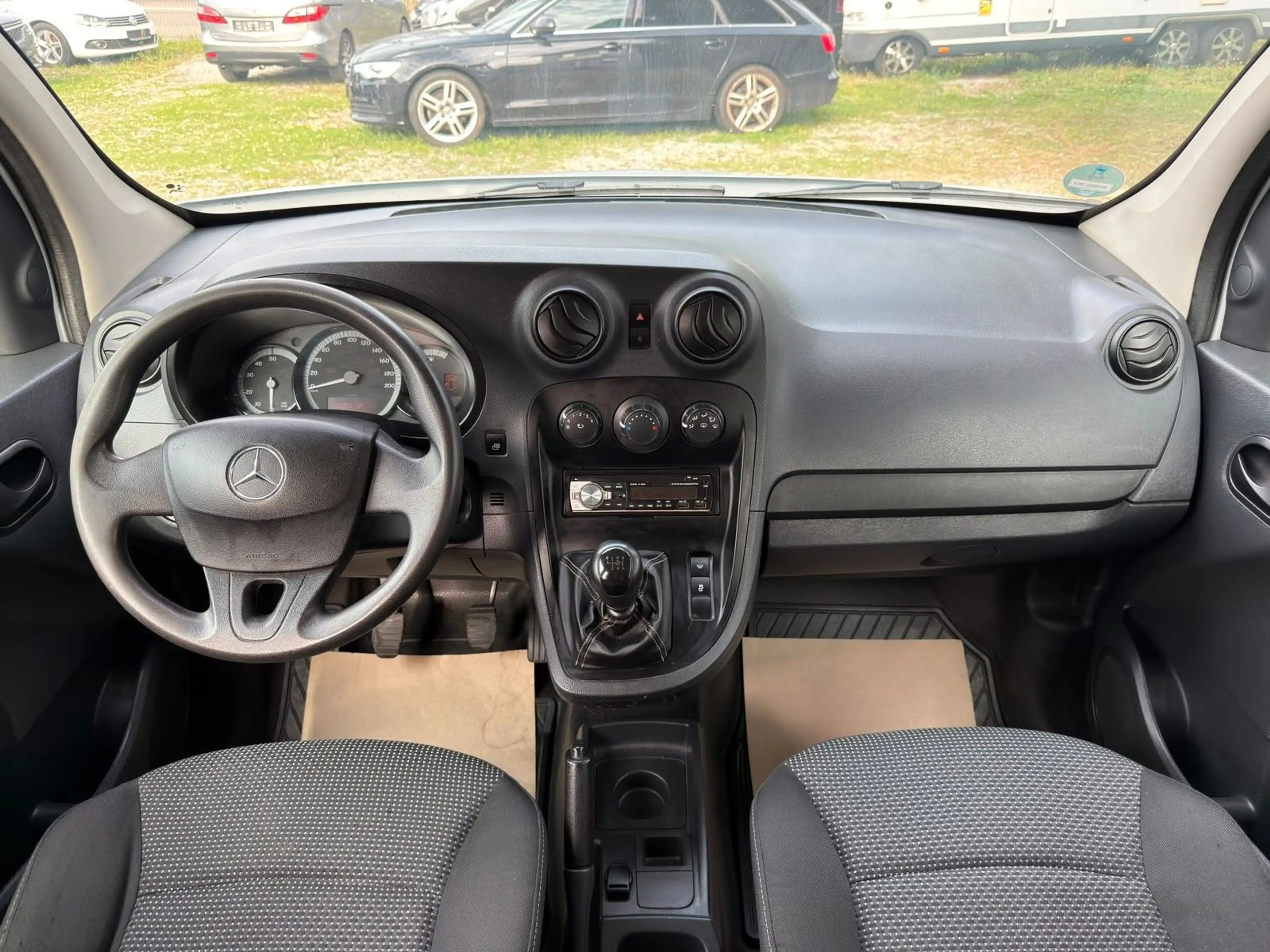 Mercedes-Benz Citan Mixto 111 CDI extralang*AHK*TÜV 07/28 — photo 3