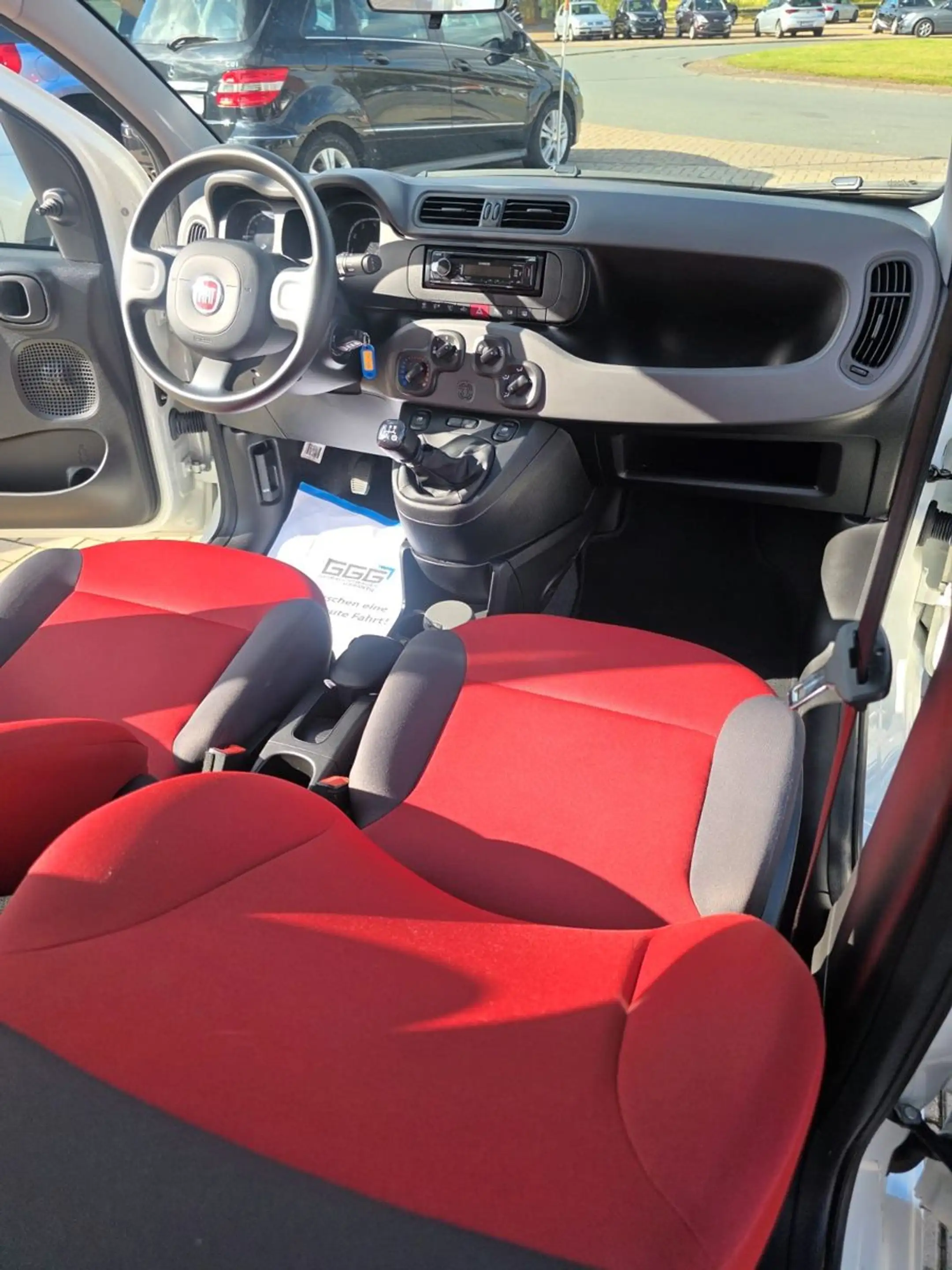 Fiat Panda Pop/ 1. Hand /Nur 49600km/Klima/USB — photo 13