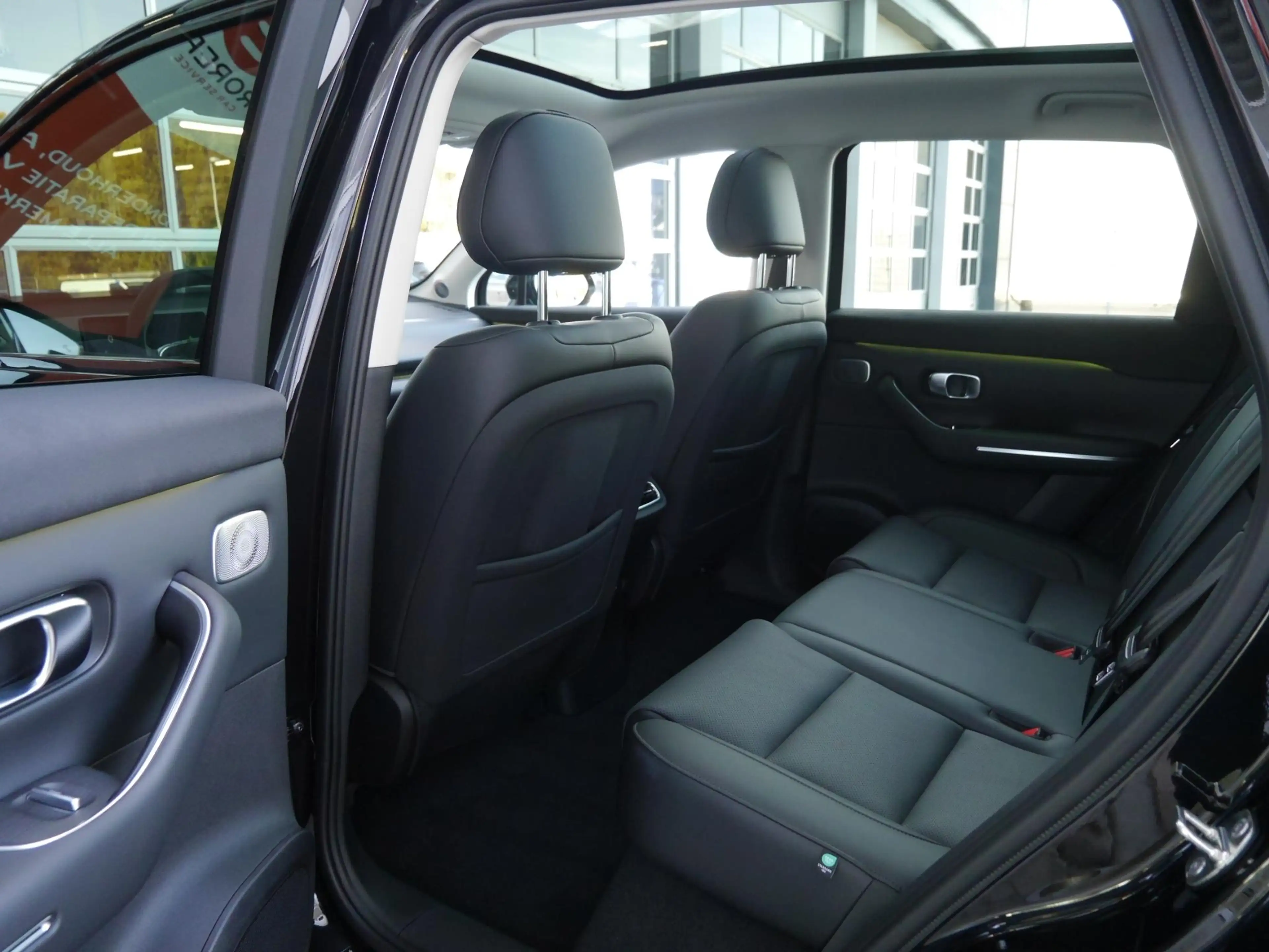 Leapmotor C10 Design 69.9 kWh | uit Voorraad leverbaar | Panoram — photo 9