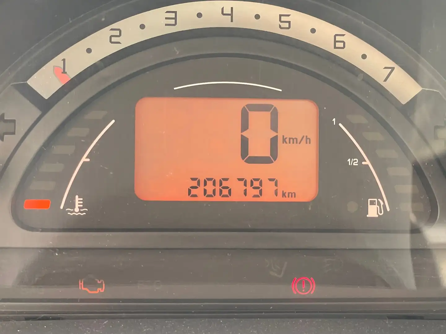 Citroen C3 1.4i Attraction Grijs - 2