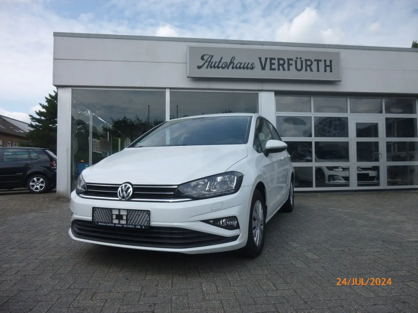 Volkswagen Golf Sportsvan Trendline 1,6 TDI Blanco - 1