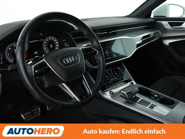 Audi A6 view 11