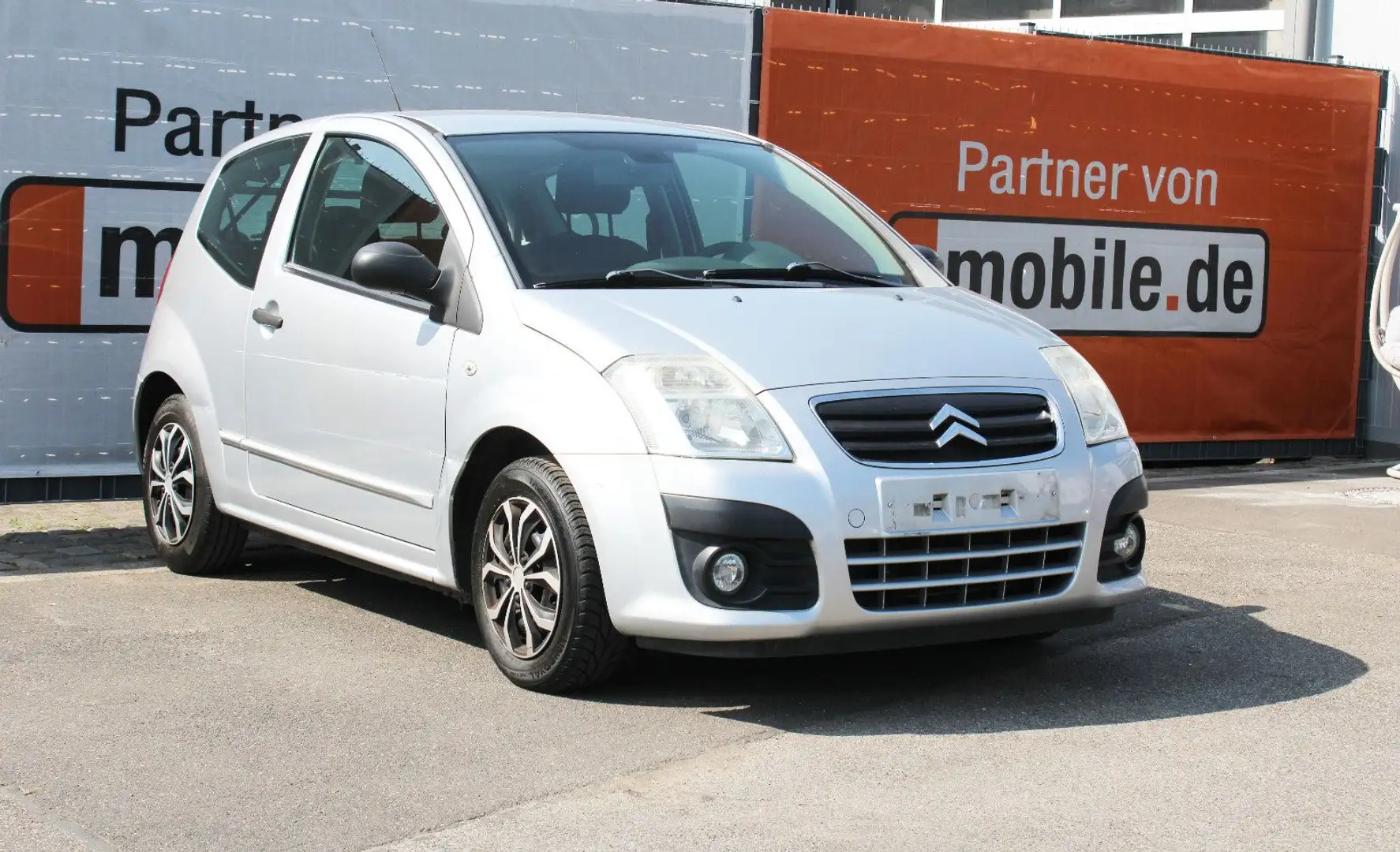 Citroen C2 Tonic *Tüv & Inspektion Neu* *Klimaautomatik* Сірий - 1