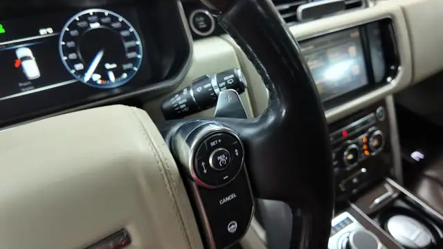 Land Rover Range Rover view 28
