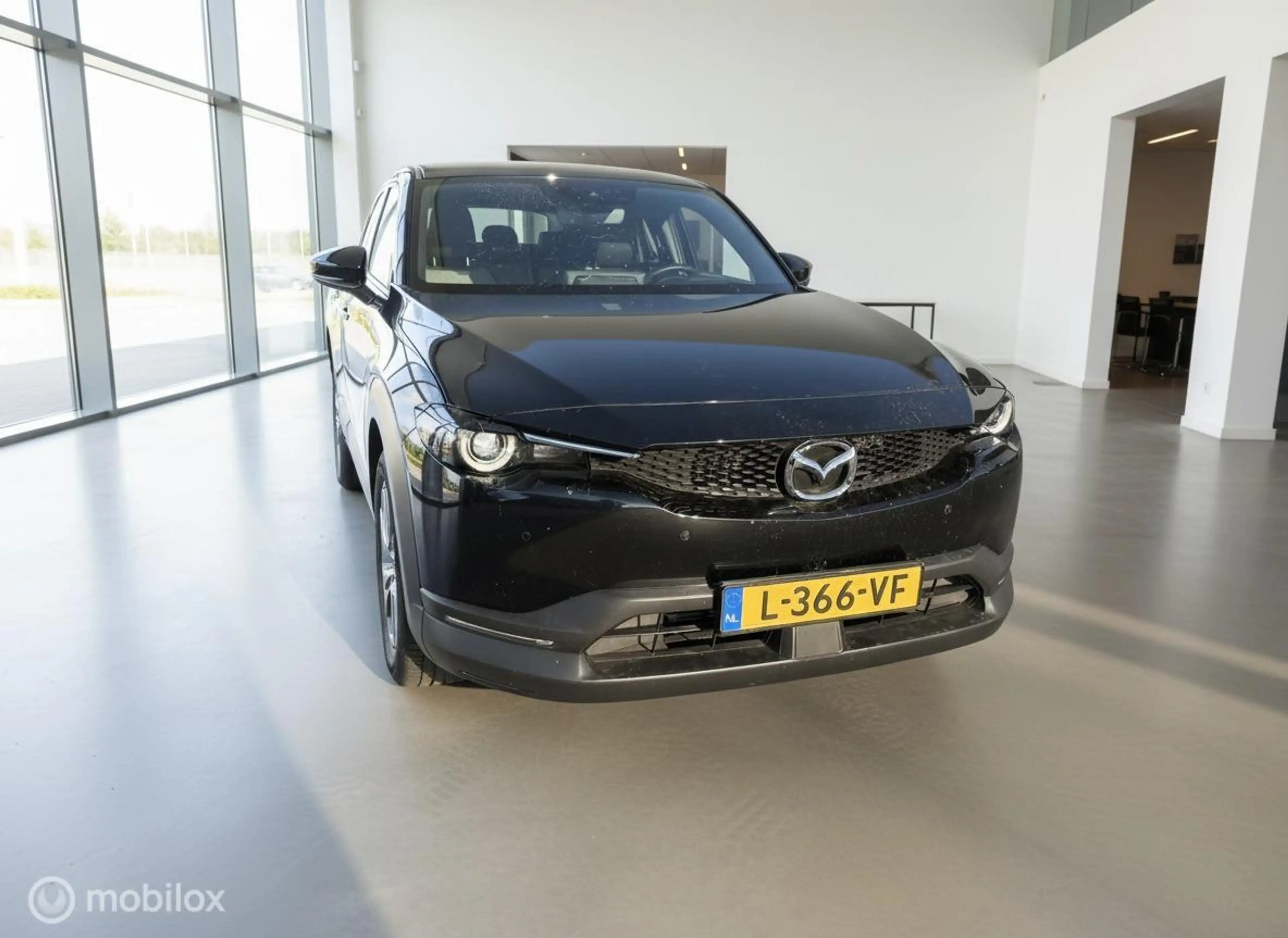 Mazda MX-30 e-SkyActiv 145 Comfort 36 kWh | 98.503 km | SOH 91 — photo 12