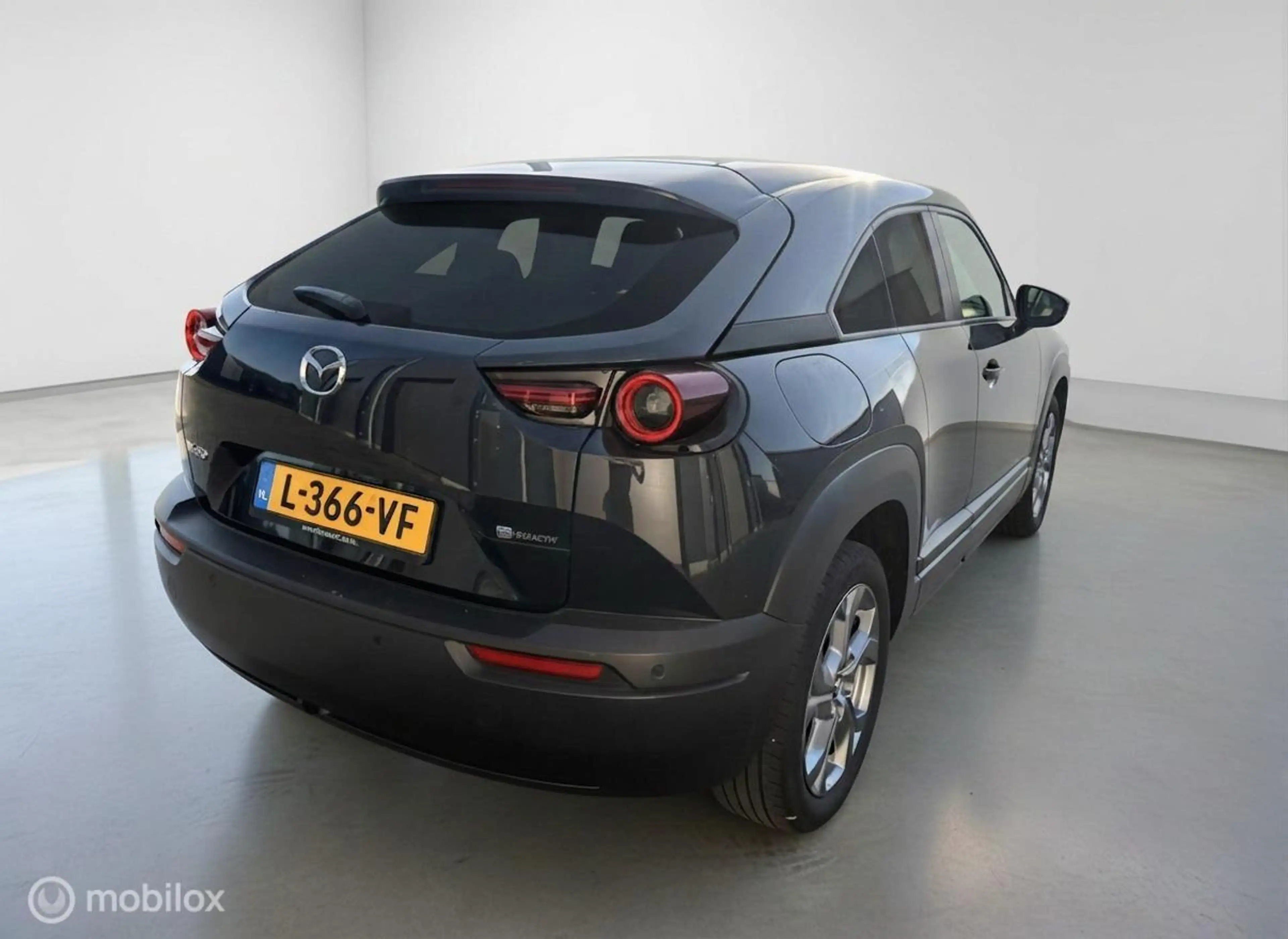 Mazda MX-30 e-SkyActiv 145 Comfort 36 kWh | 98.503 km | SOH 91 — photo 9