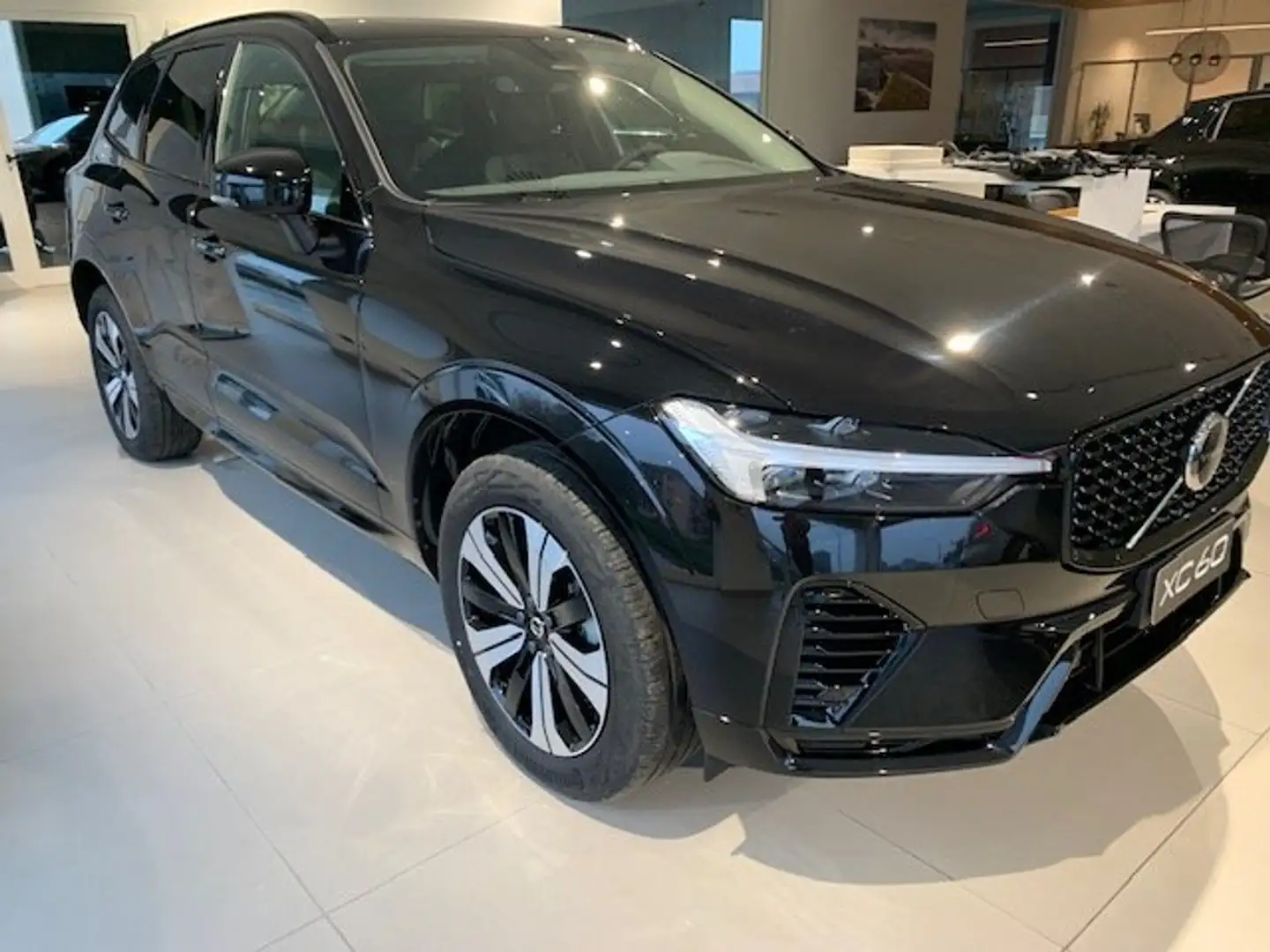 Volvo XC60 XC60 2.0 t6 phev Plus Dark awd auto km zero Nero - 1