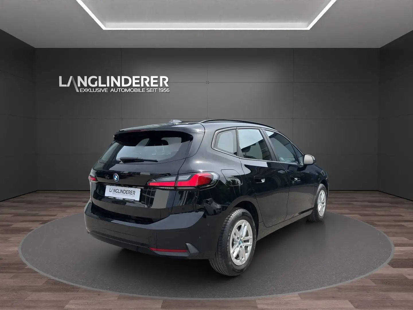 BMW 225 e xDrive ActiveTourer NP53739,- HUD DrivingAssist Noir - 2