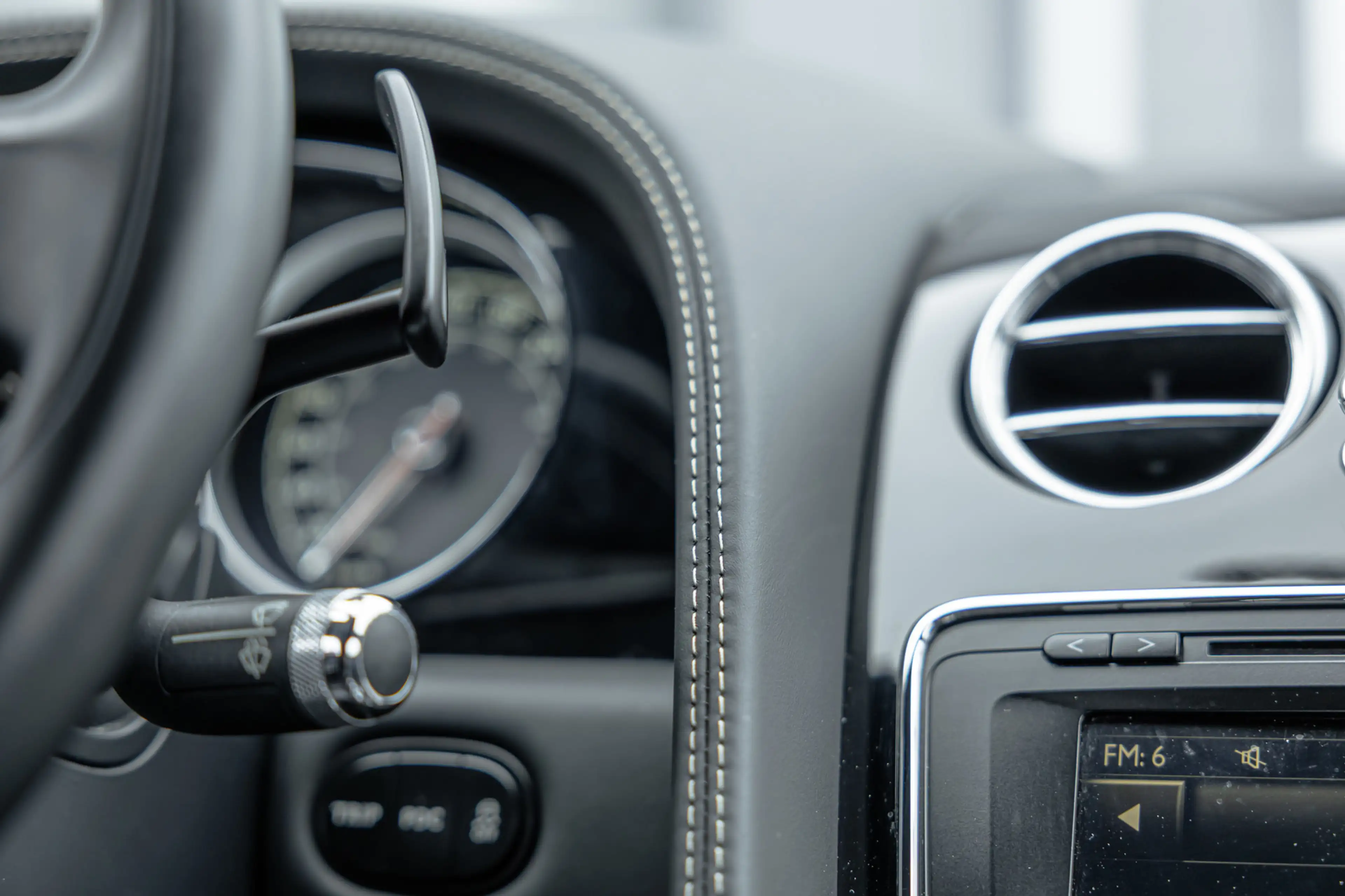 Bentley Continental GT 6.0 W12 Mulliner / Naim / Camera / Stoelventilatie — photo 35