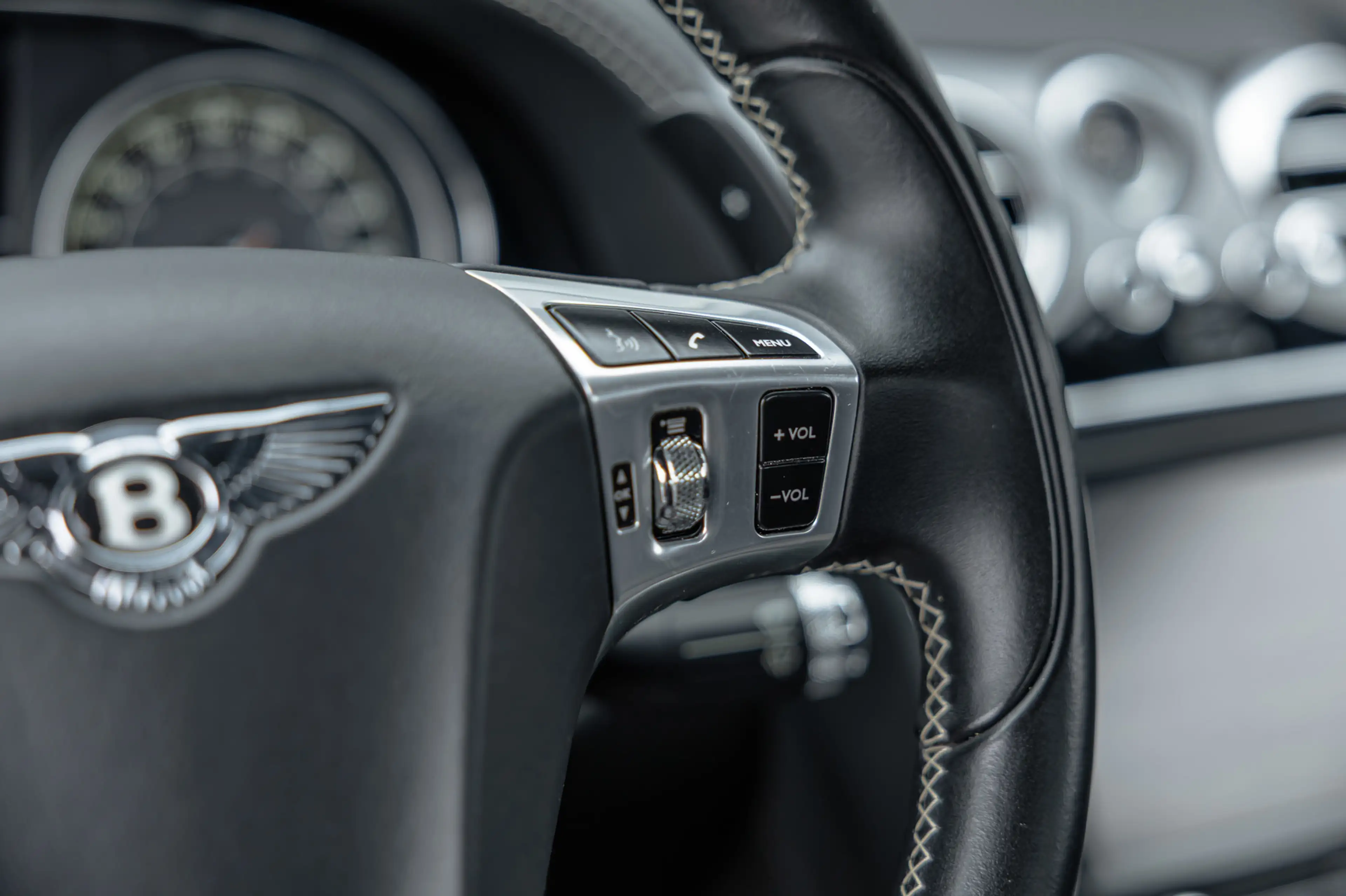 Bentley Continental GT 6.0 W12 Mulliner / Naim / Camera / Stoelventilatie — photo 38