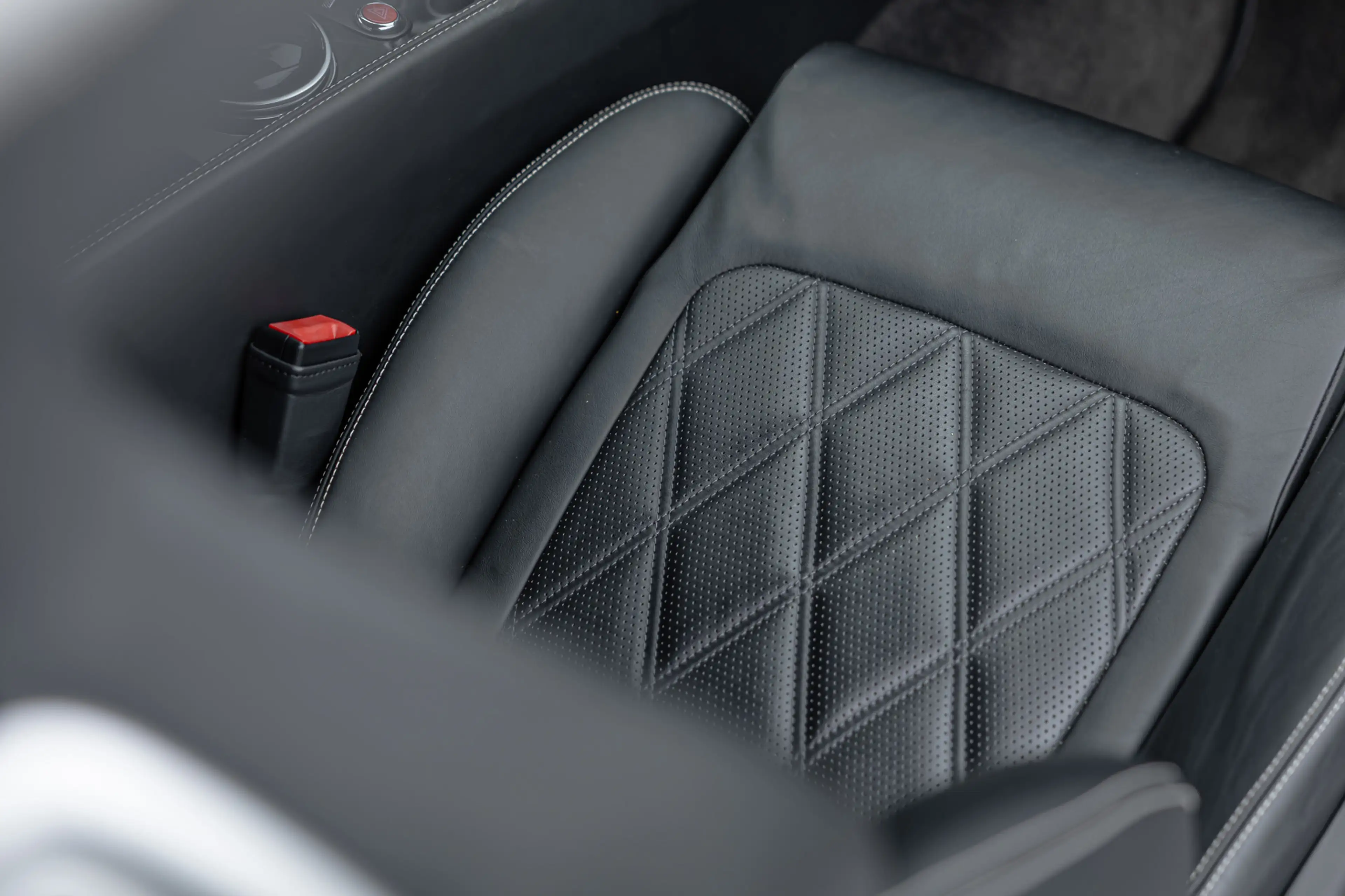 Bentley Continental GT 6.0 W12 Mulliner / Naim / Camera / Stoelventilatie — photo 45