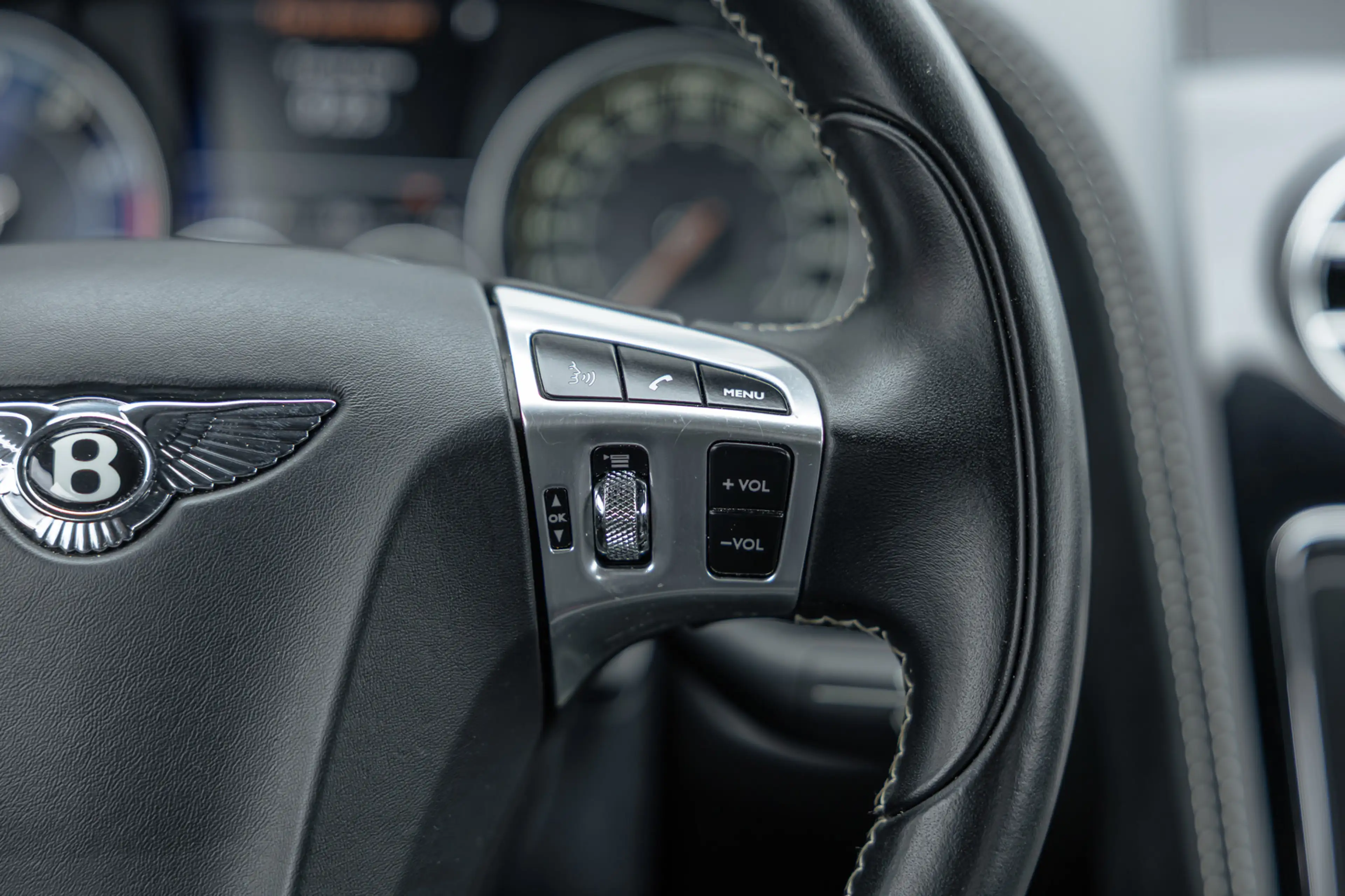Bentley Continental GT 6.0 W12 Mulliner / Naim / Camera / Stoelventilatie — photo 33