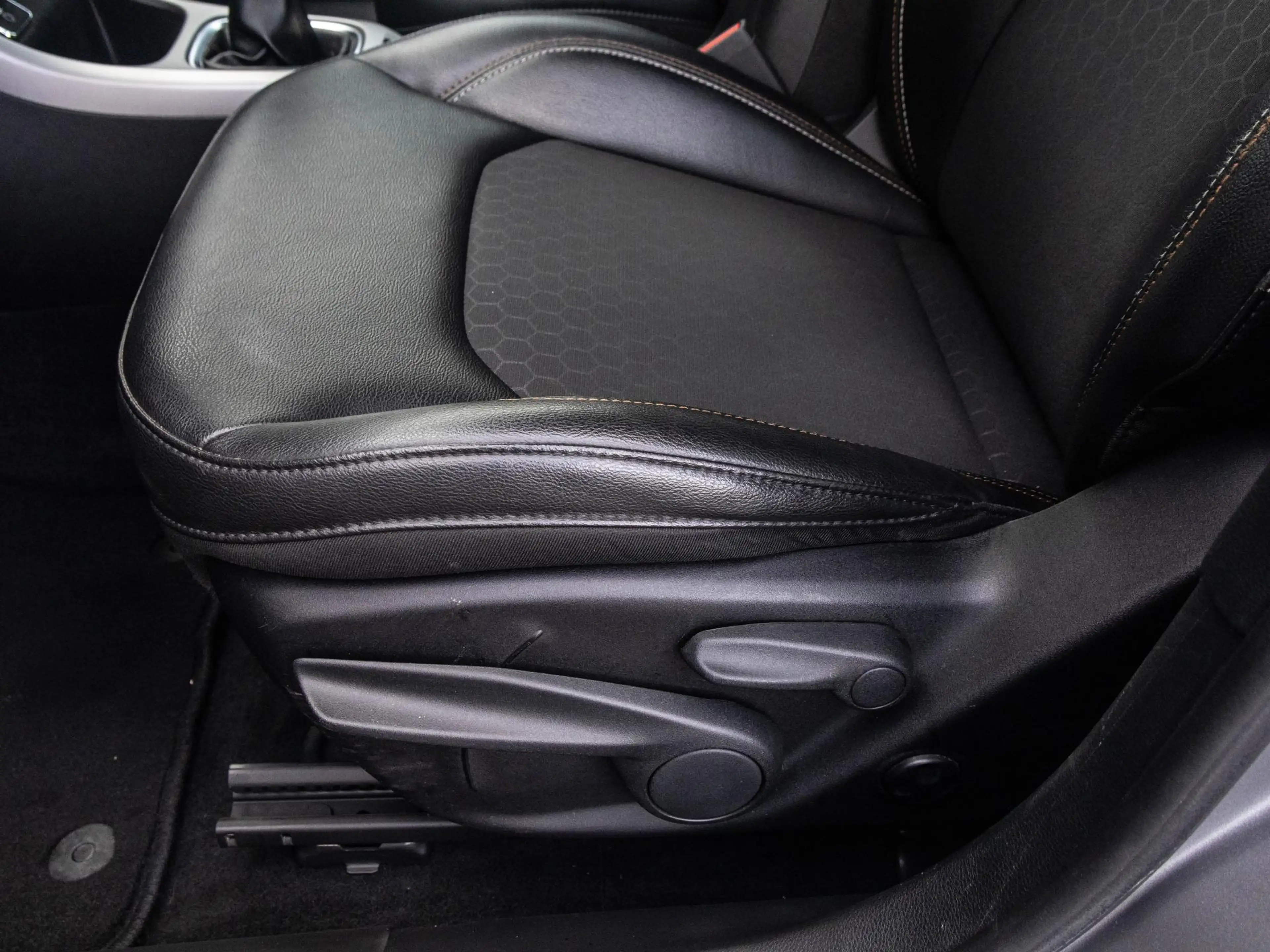 Jeep Compass 1.4 MultiAir Longitude | Half Leder | Navigatie | — photo 24