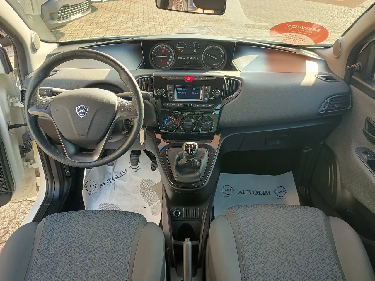 Lancia Ypsilon 2022 — фото 12
