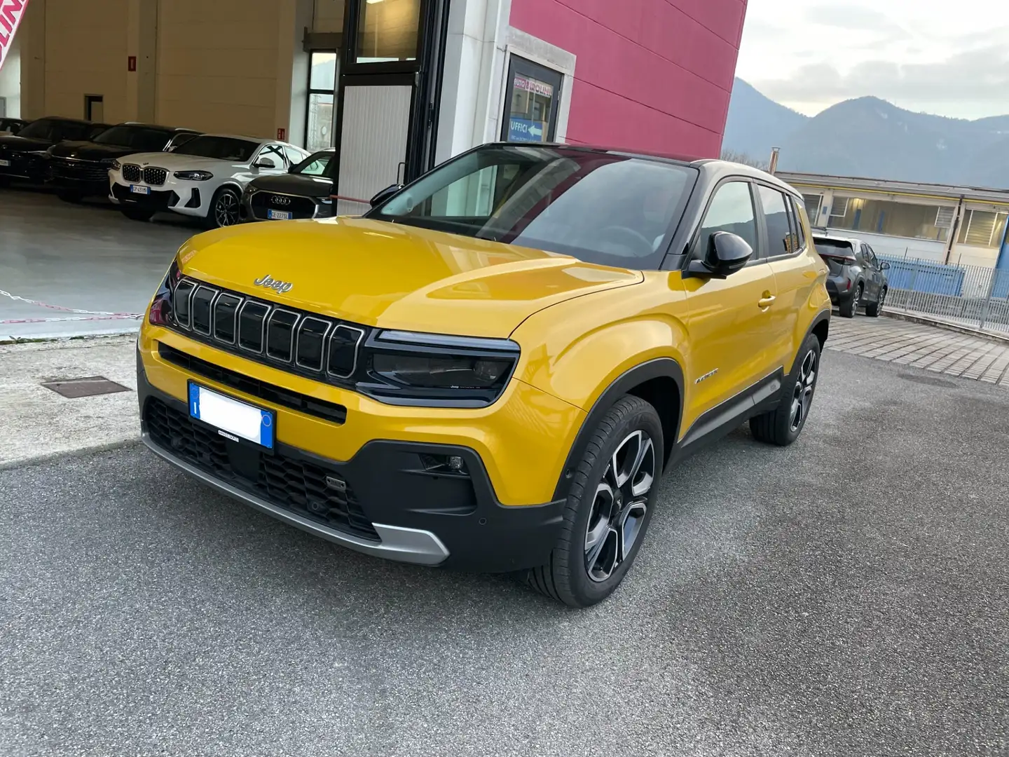 Jeep Avenger Avenger 1.2 Turbo 100 CV Summit Gold - 1