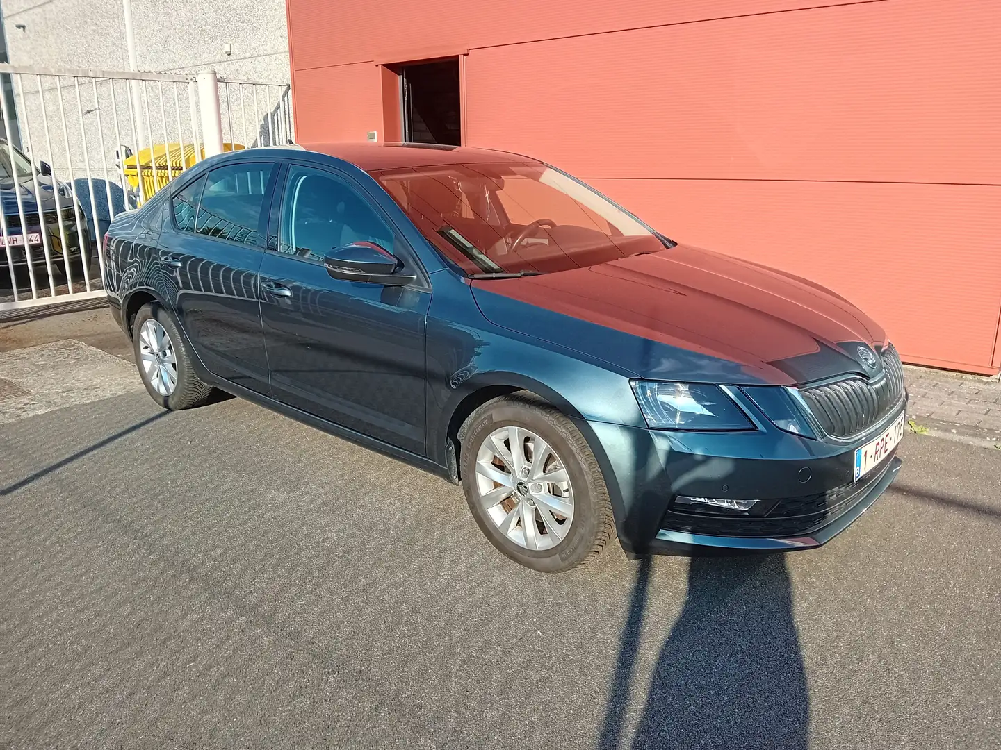 Skoda Octavia Octavia 1.4 TSI DSG Ambition Grijs - 2